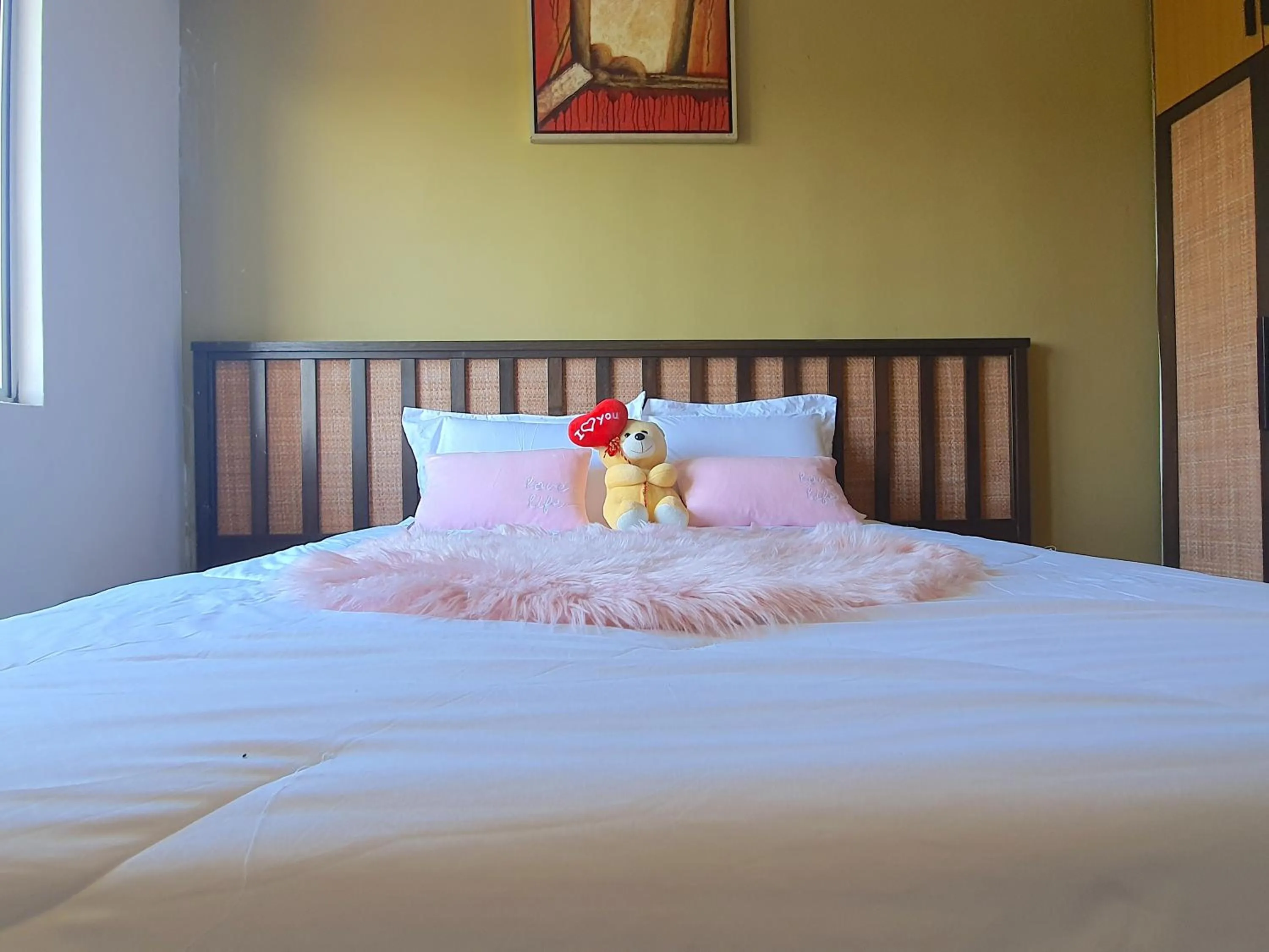 Bedroom, Bed in Gold Coast Morib Studio l Apartment I Penthouse