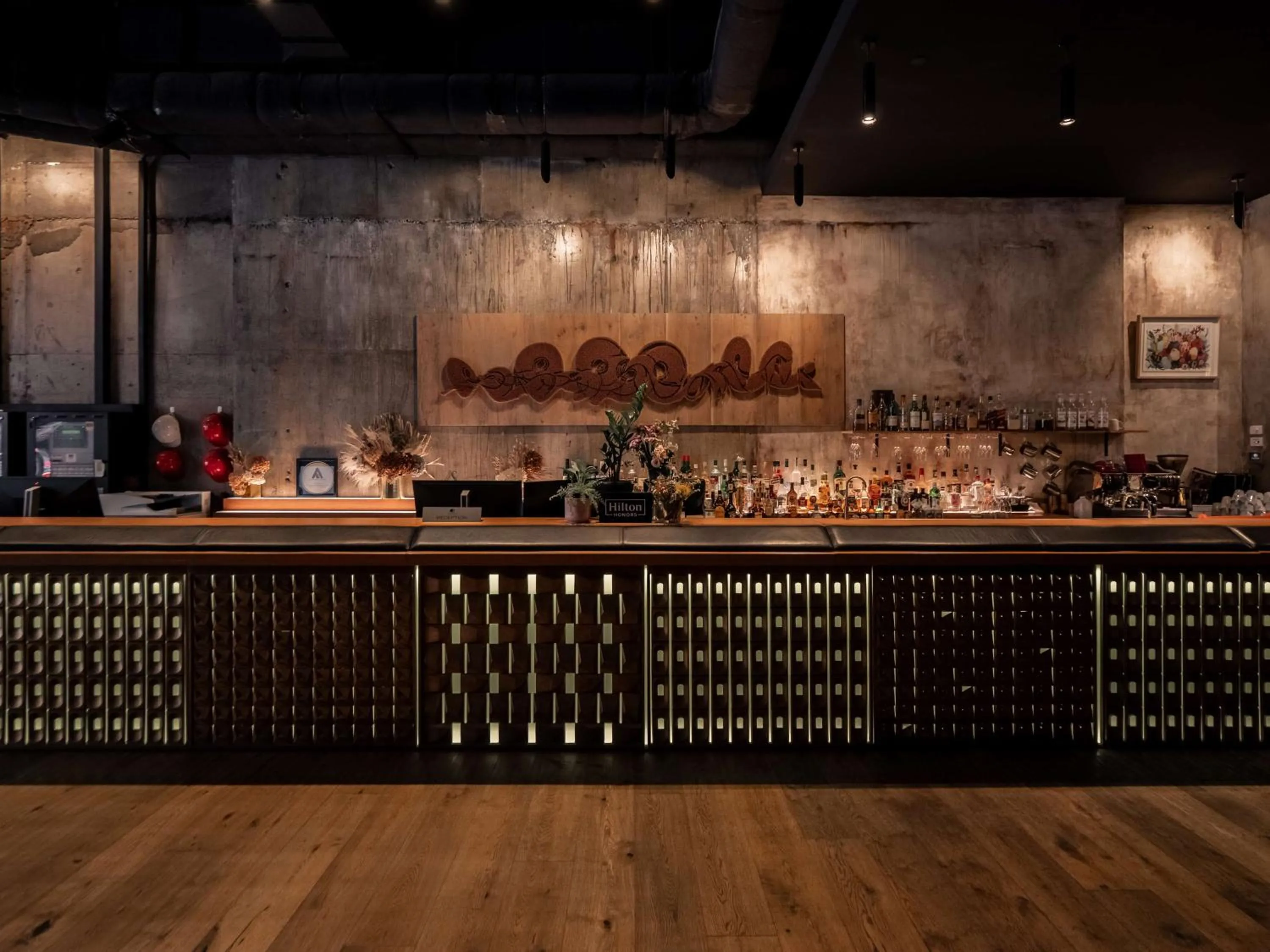 Restaurant/places to eat in DoubleTree by Hilton Melbourne