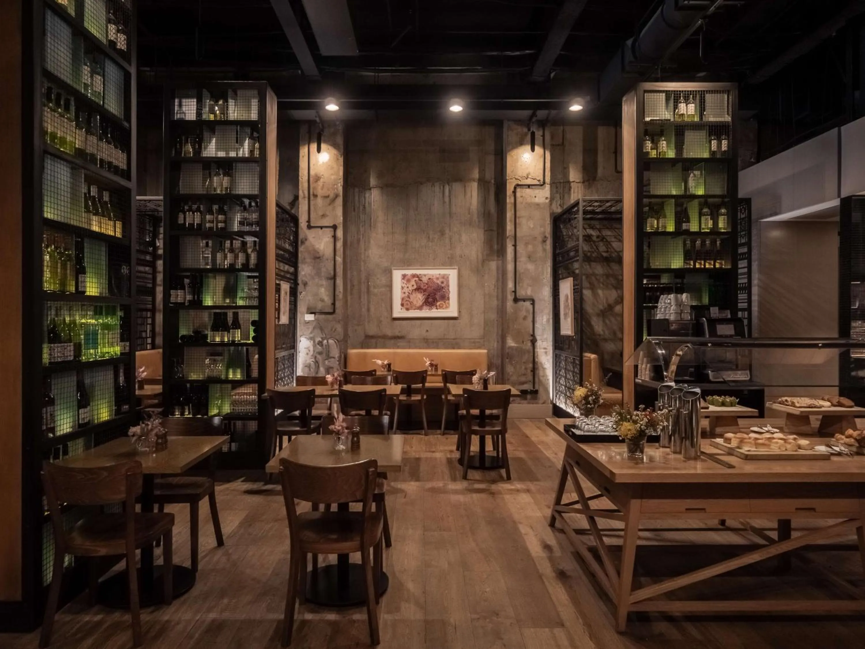 Restaurant/places to eat in DoubleTree by Hilton Melbourne