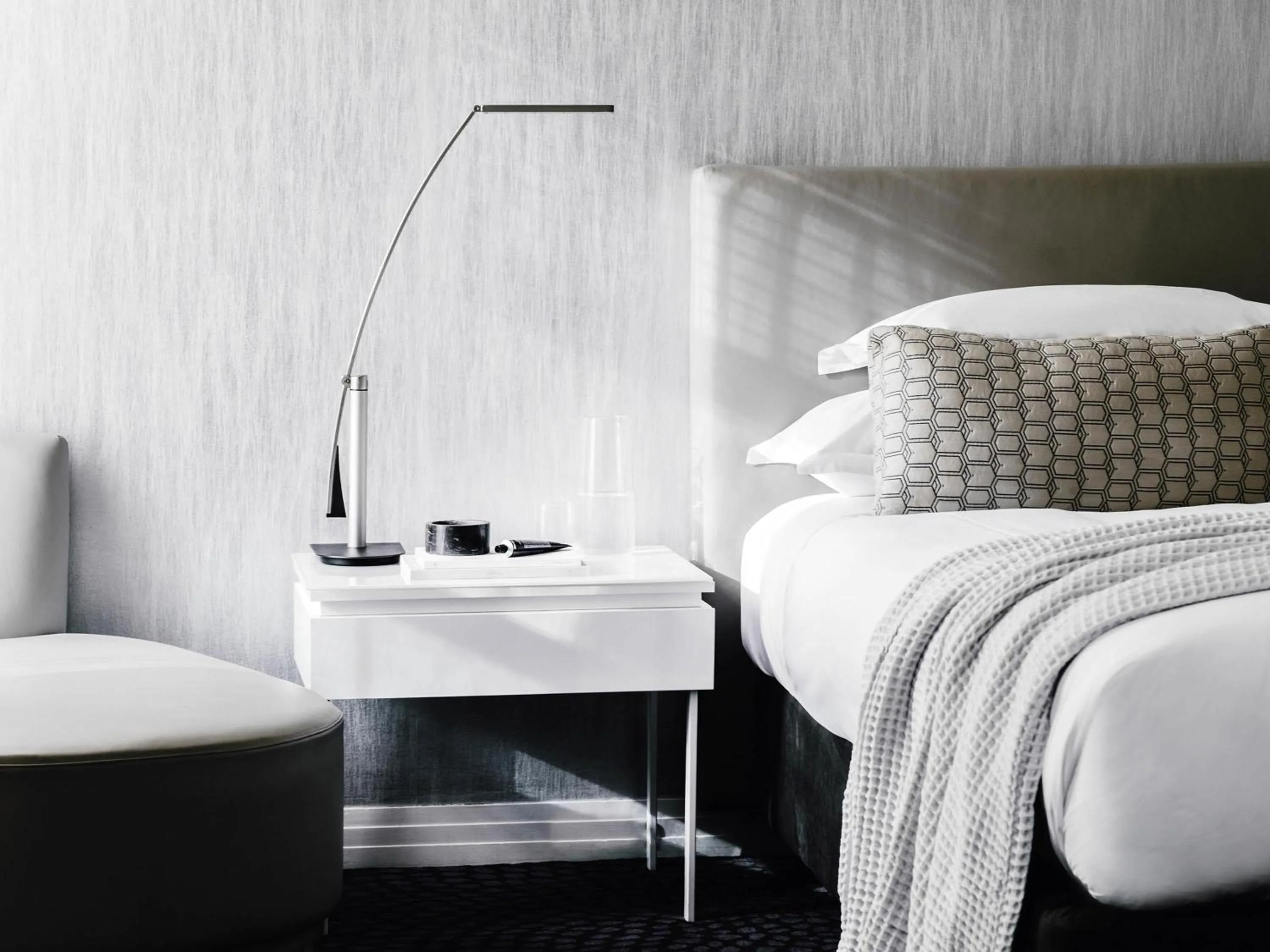 Photo of the whole room, Bed in The Como Melbourne