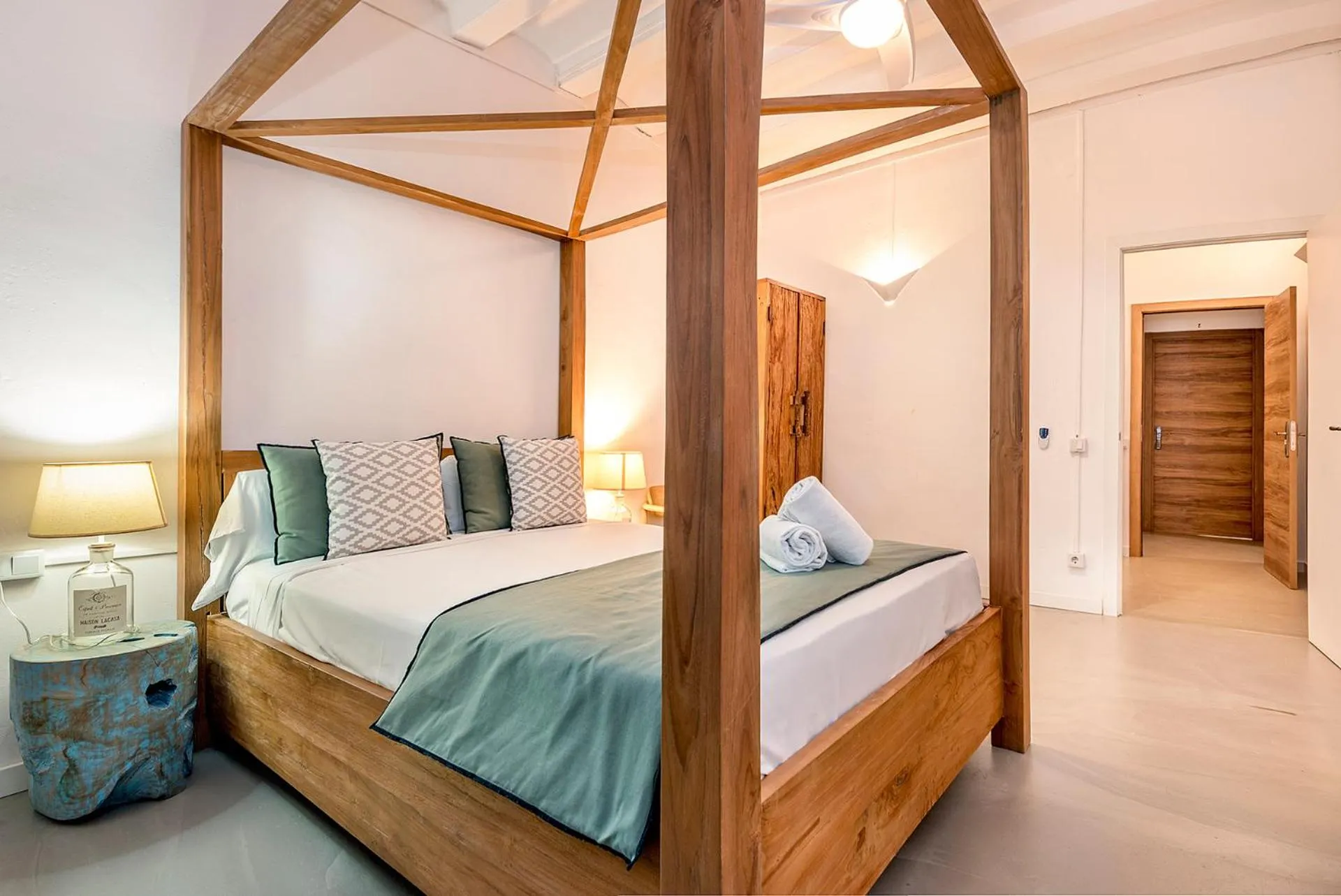 Bedroom, Bed in La Guarida Suites