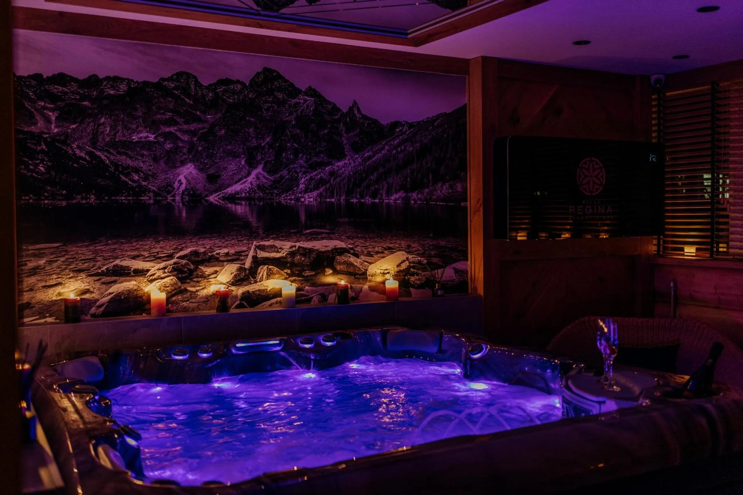 Hot Tub in Willa Regina I Resort & SPA