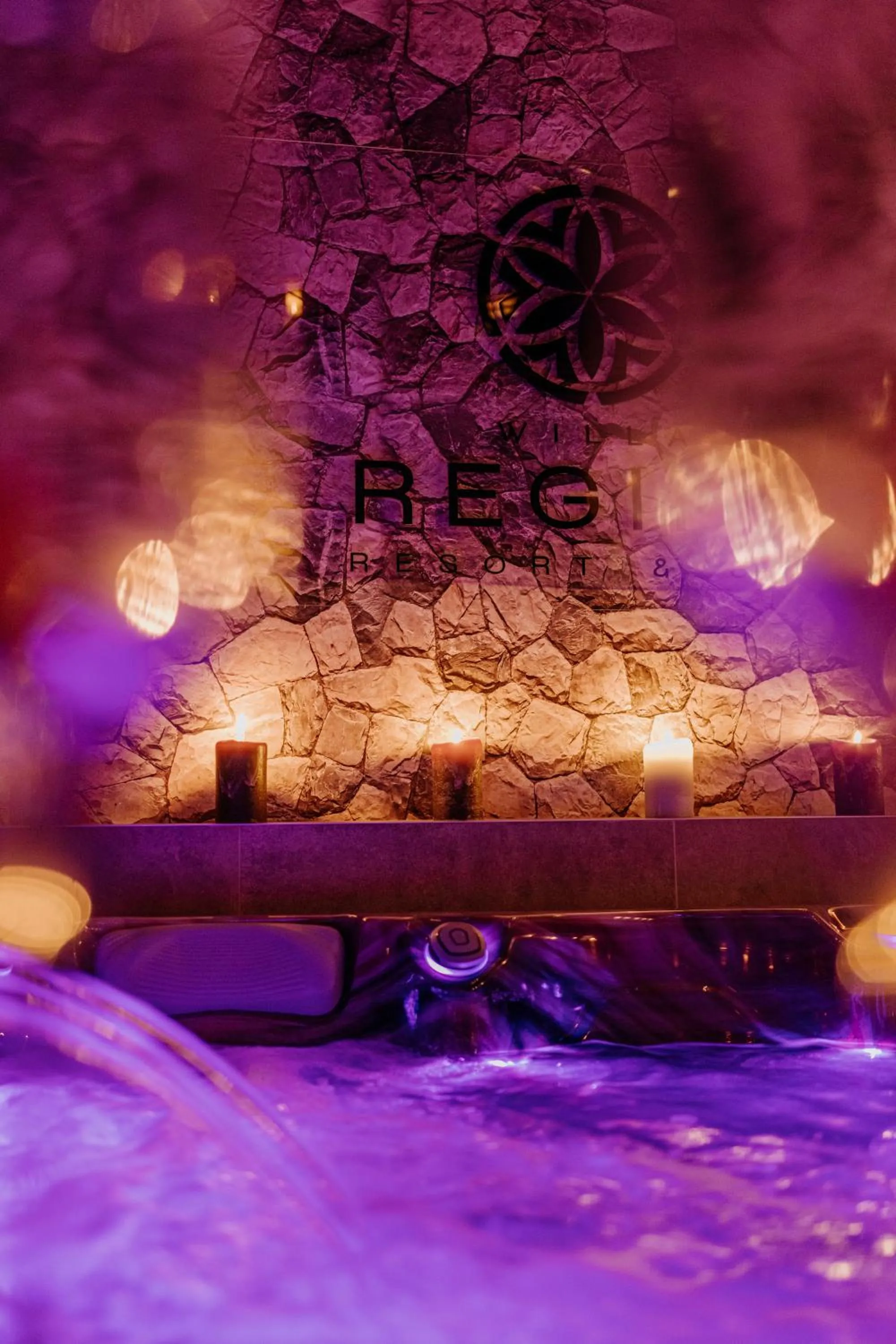 Hot Tub in Willa Regina I Resort & SPA