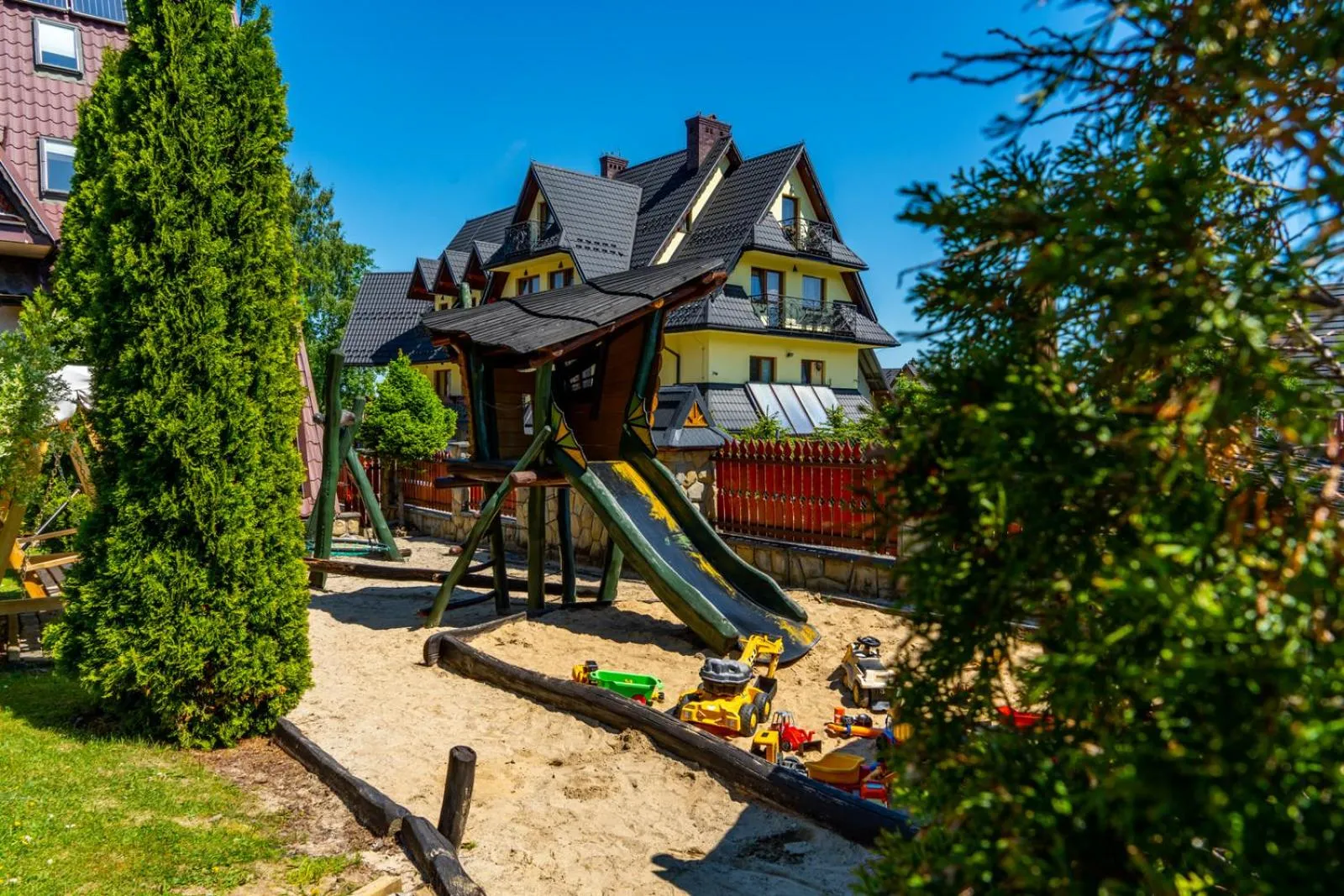 Children play ground in Willa Regina I Resort & SPA