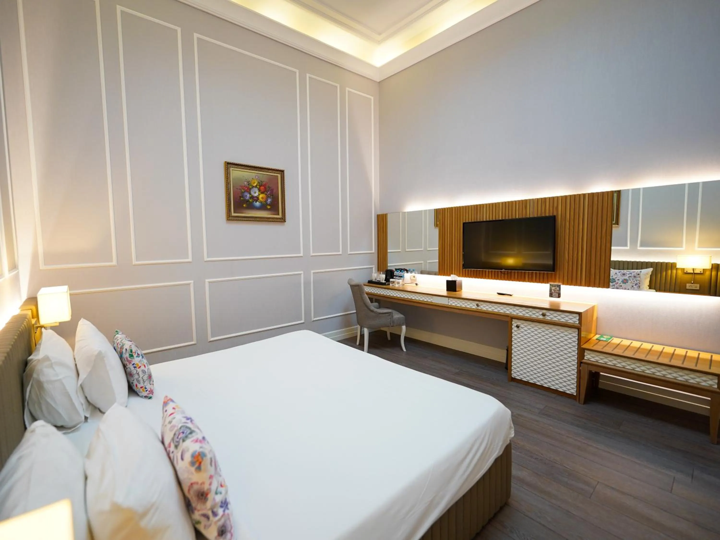 Photo of the whole room, Bed in Promenade Hotel Baku