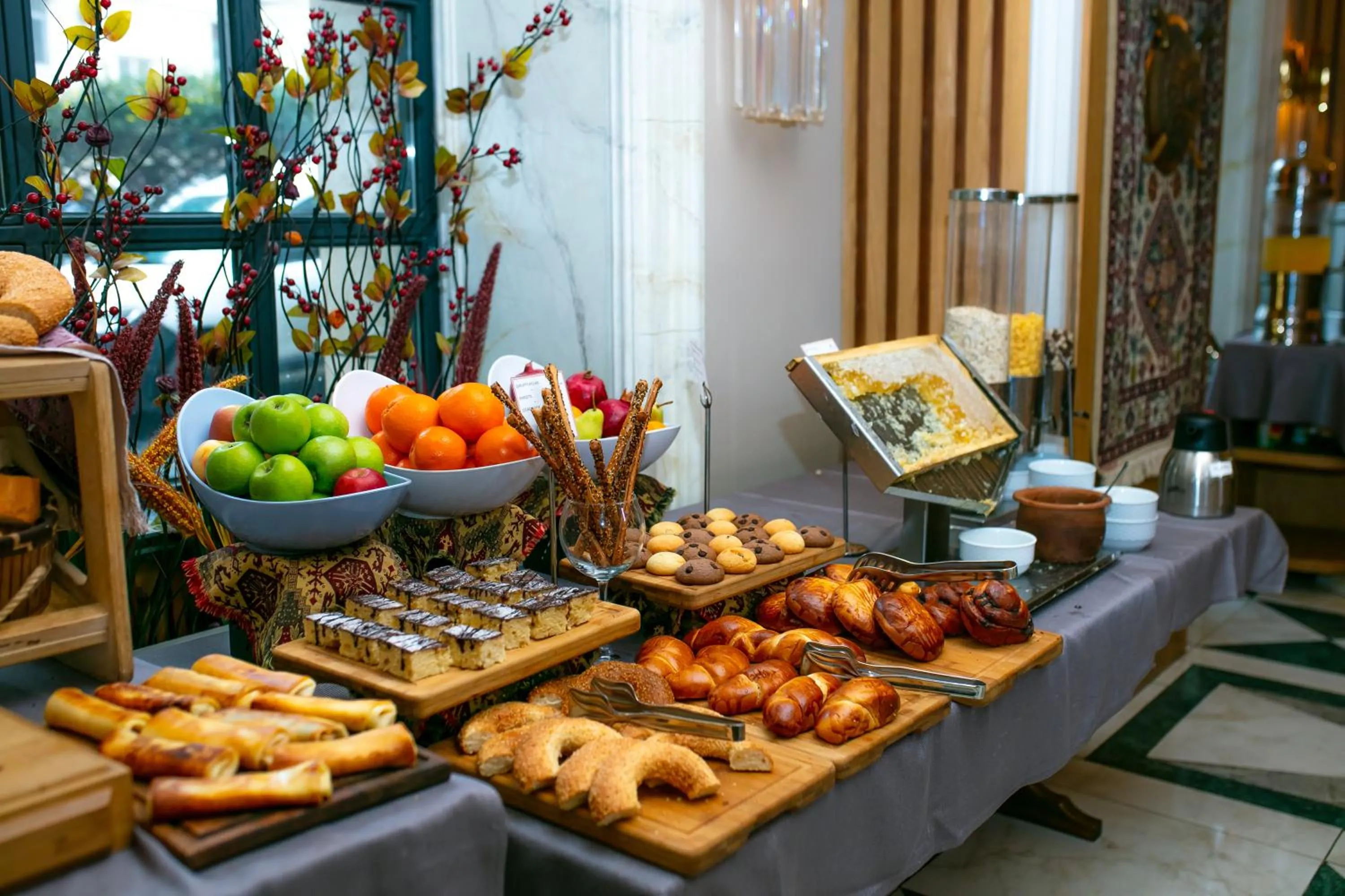 Breakfast in Promenade Hotel Baku