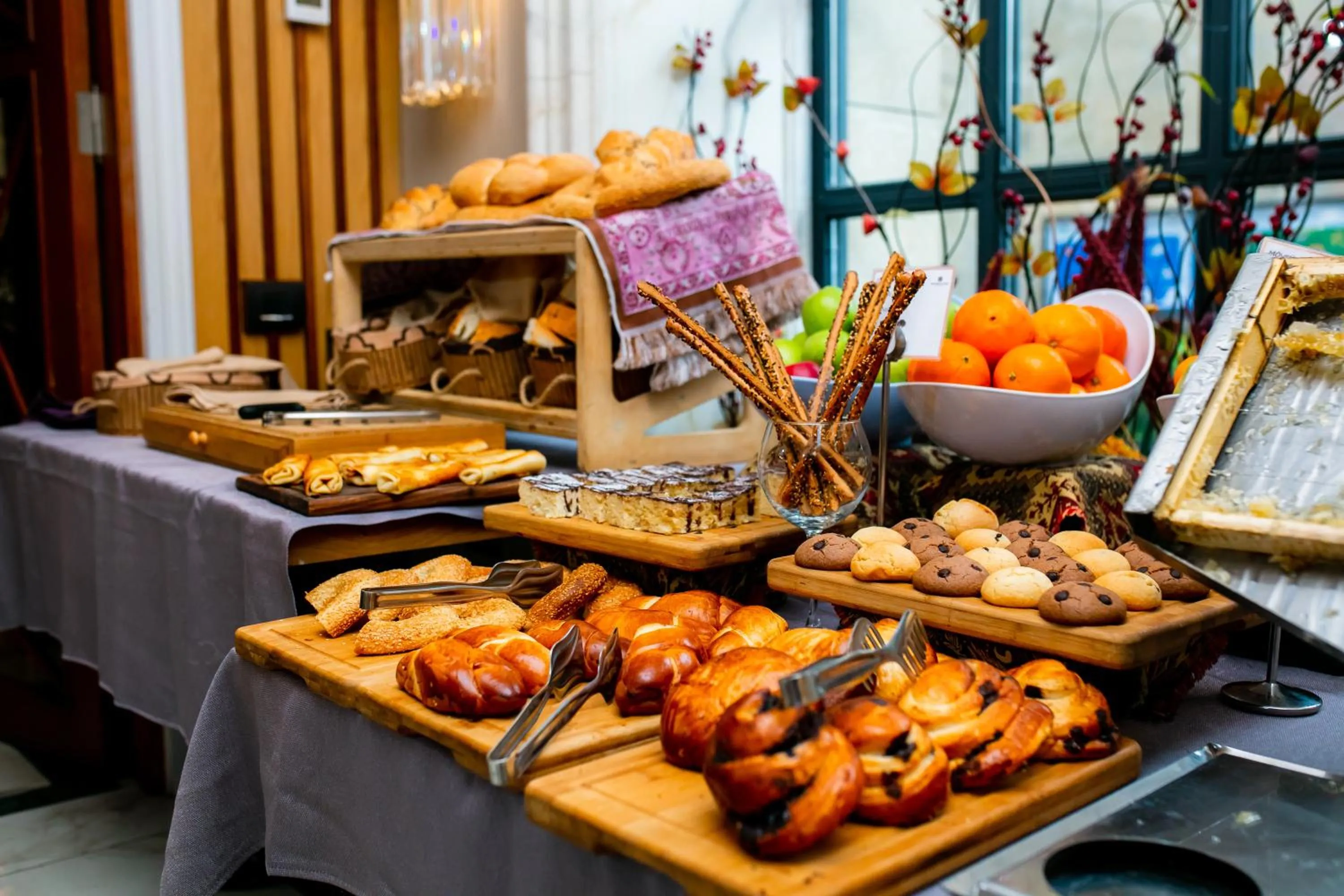 Breakfast in Promenade Hotel Baku