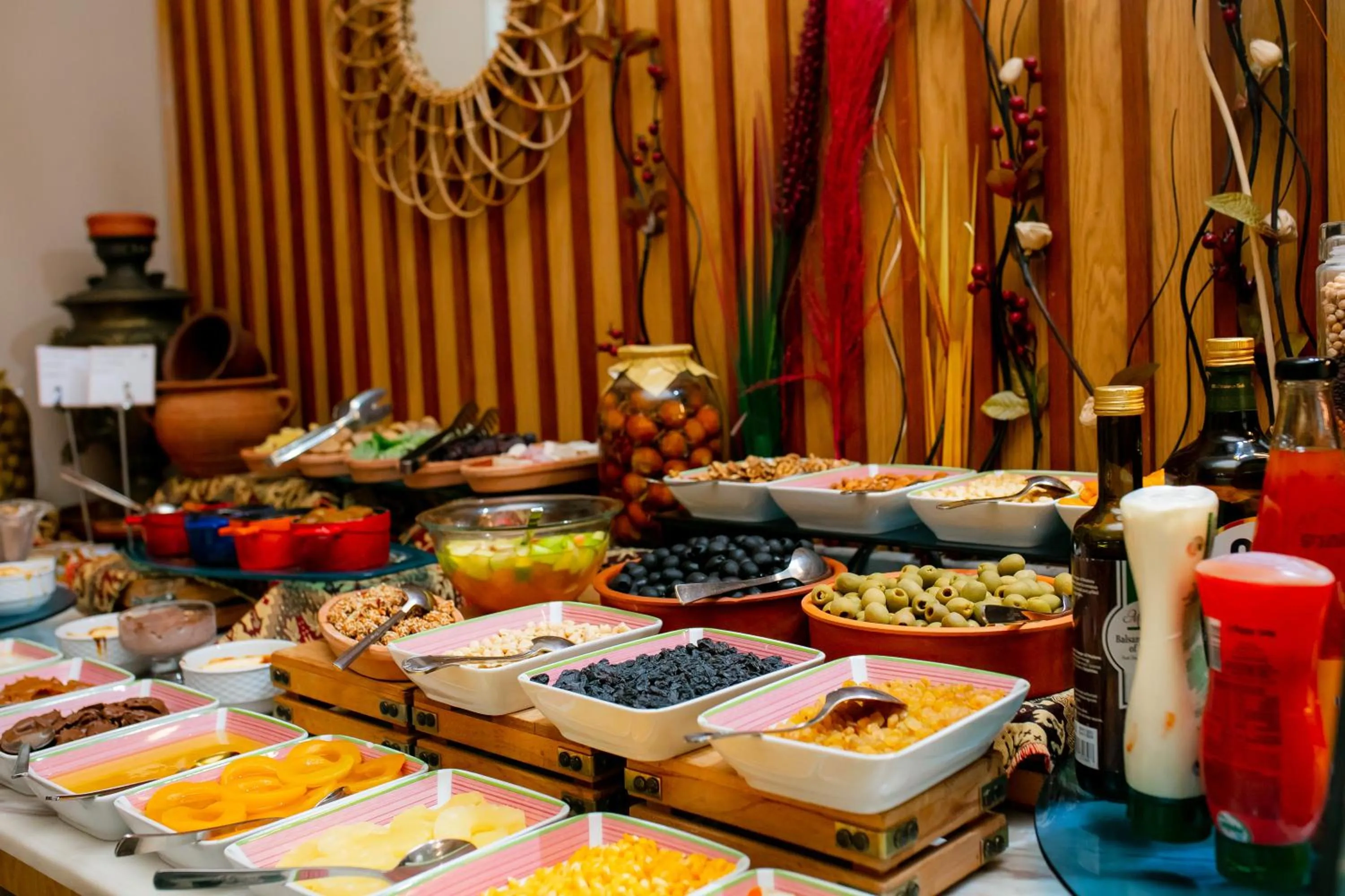 Breakfast in Promenade Hotel Baku