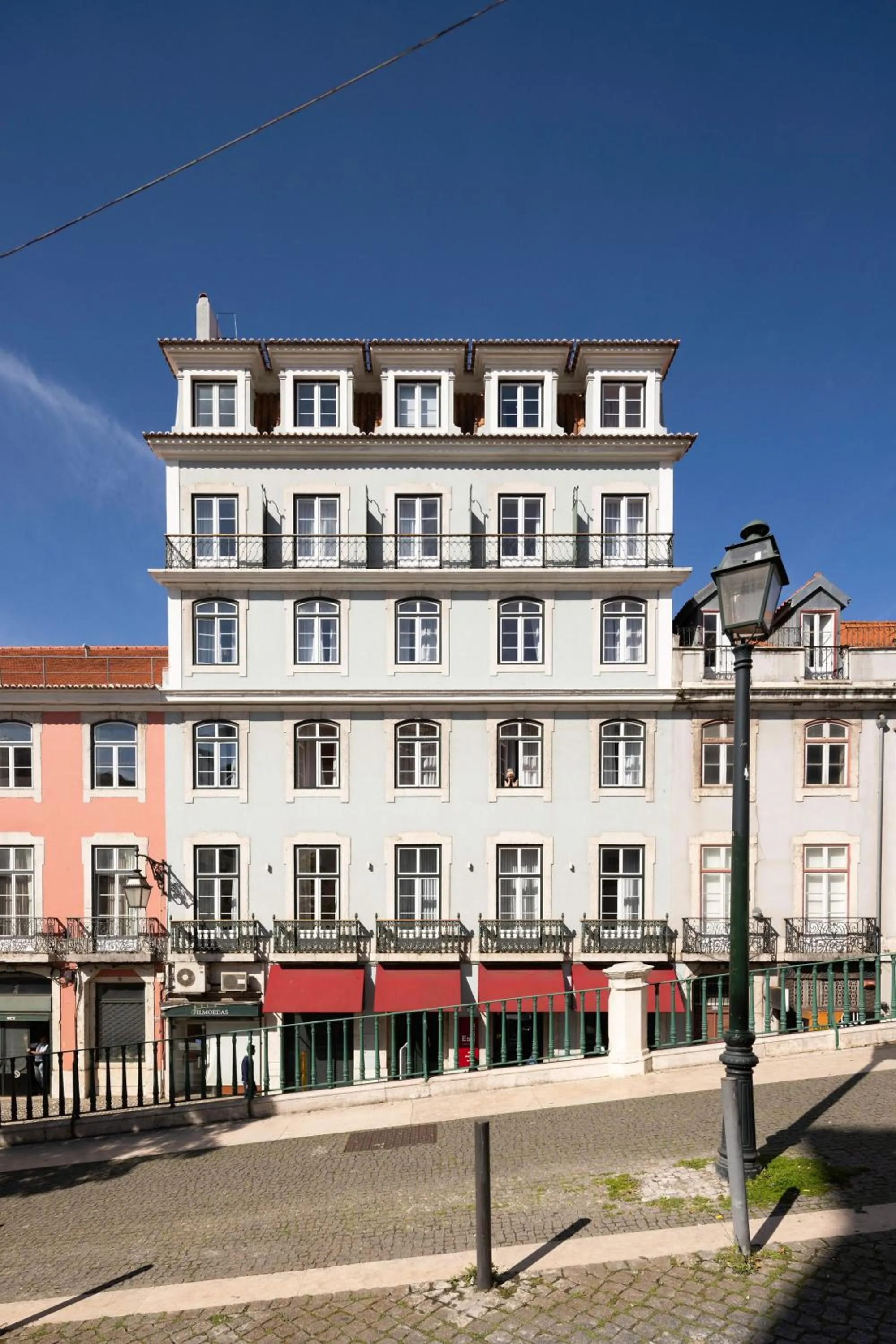 Esqina Cosmopolitan Lodge