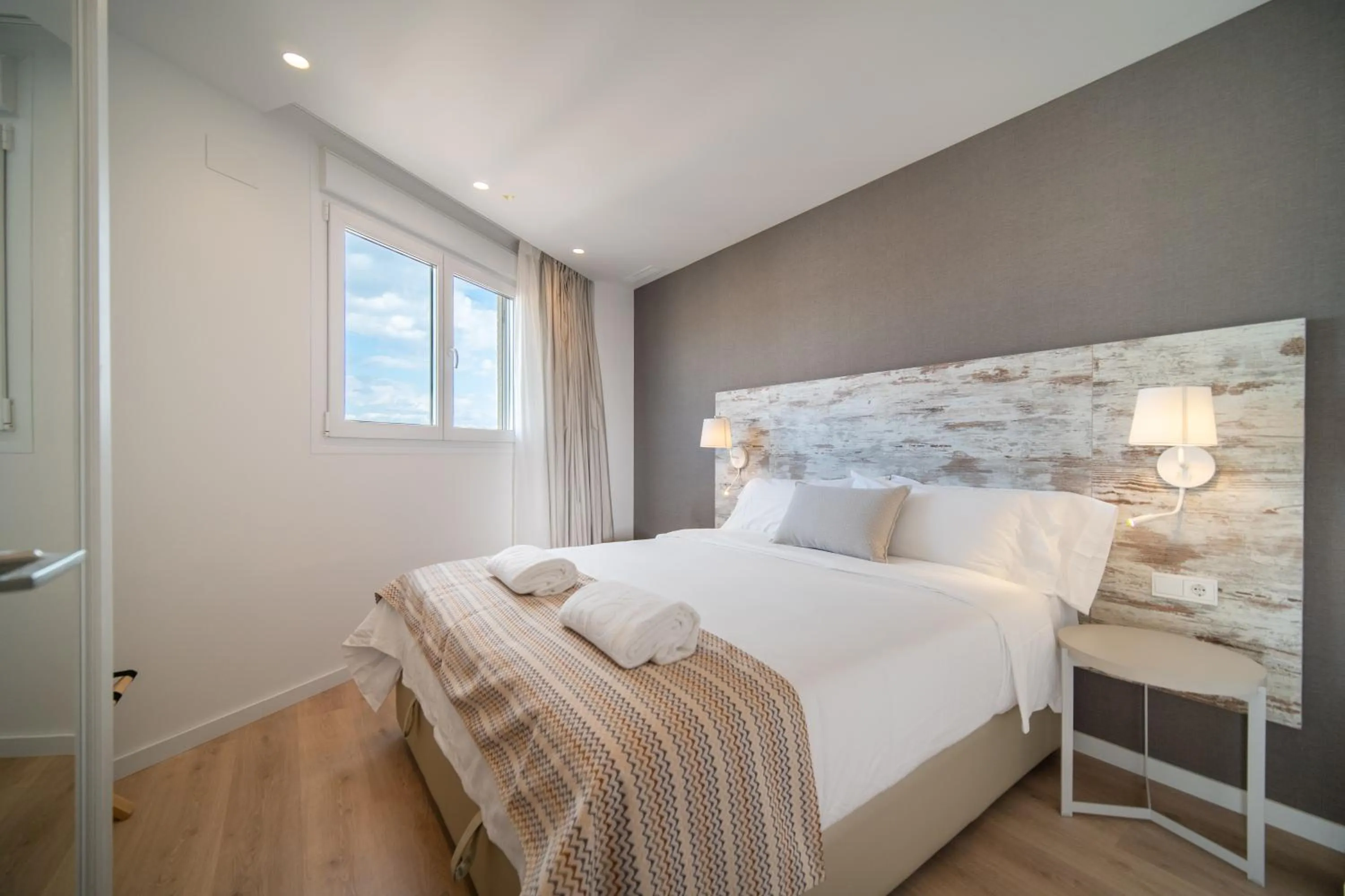 Bedroom, Bed in Ahoy Apartments