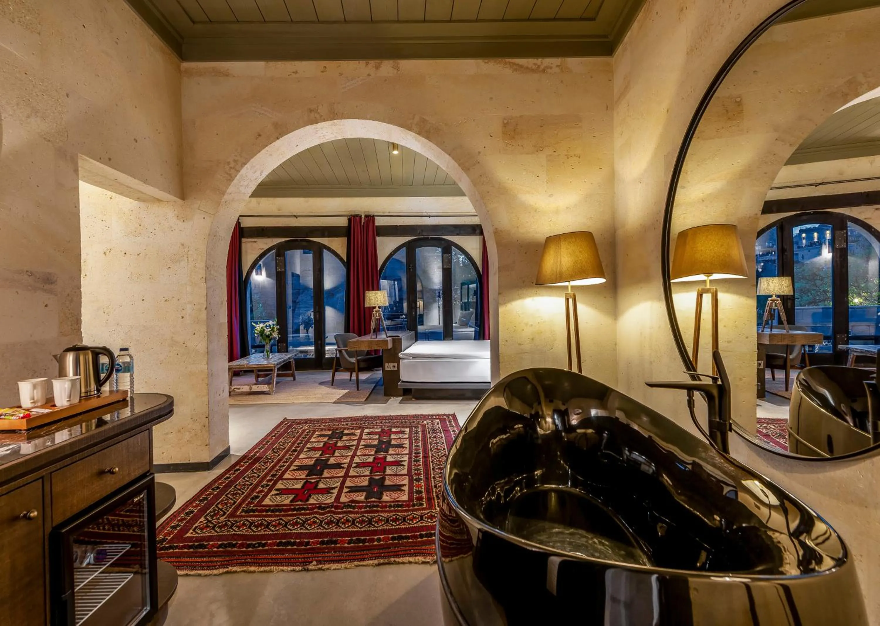 Photo of the whole room, Bed in Carus Cappadocia