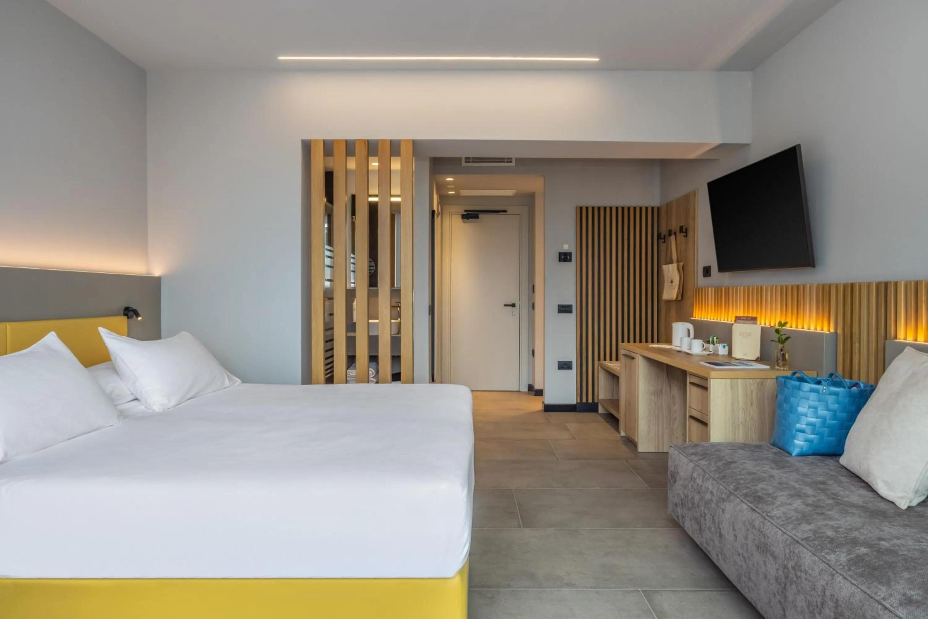 Bedroom, Bed in Garda Suite Hotel - Tonelli Hotels