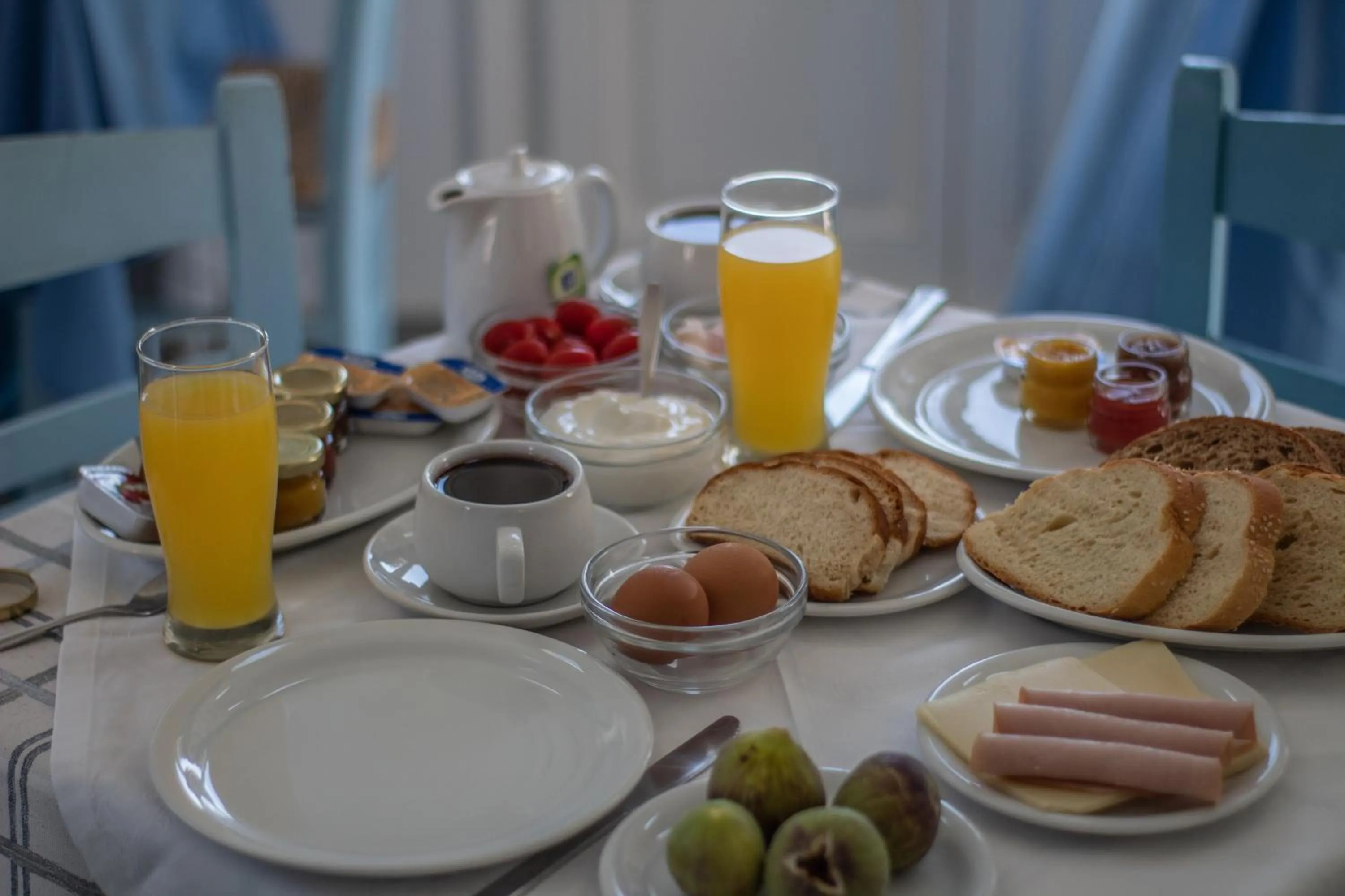 Breakfast in Agnadi Syros Beachfront Studios & Rooms