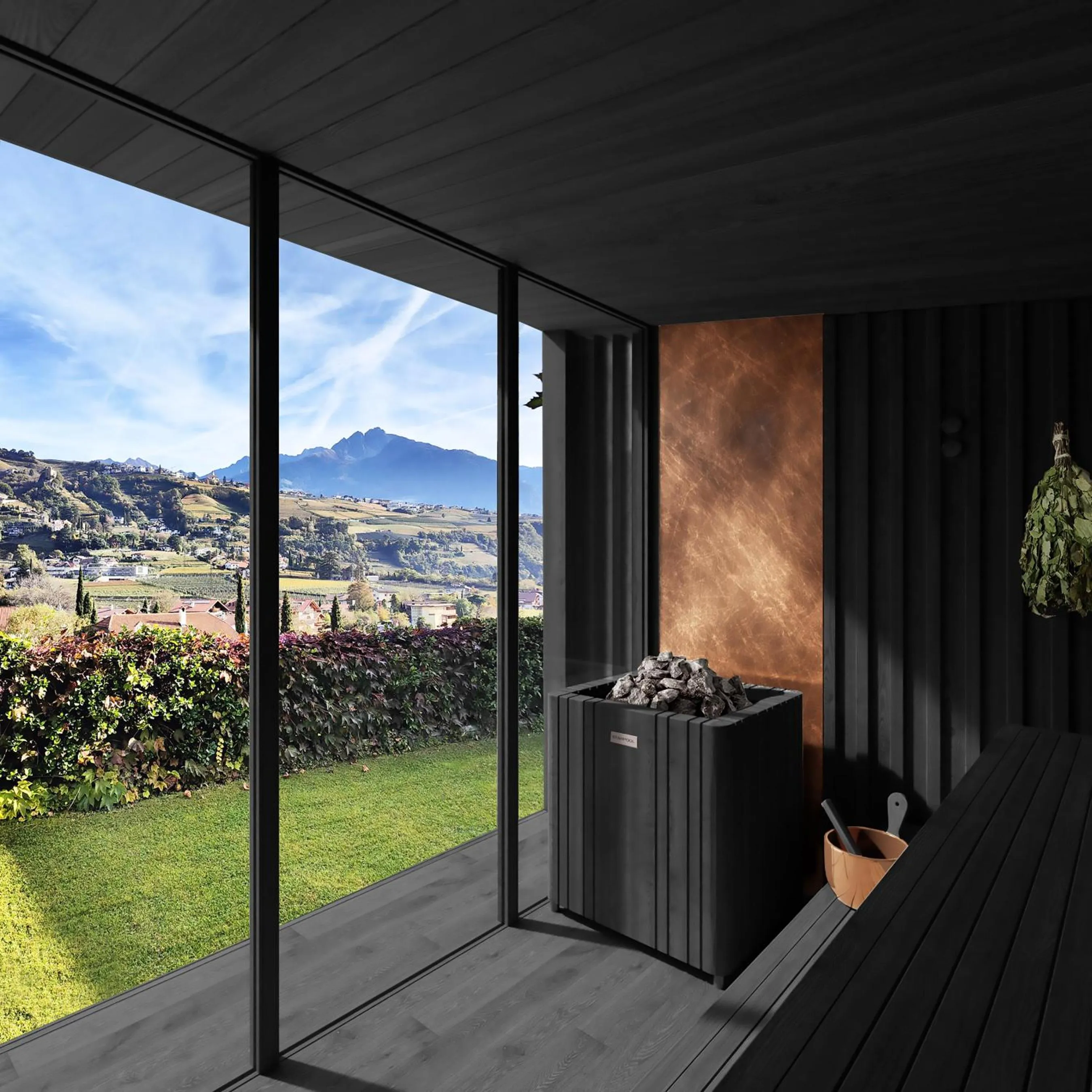 Swimming pool in Hotel Der Heinrichshof