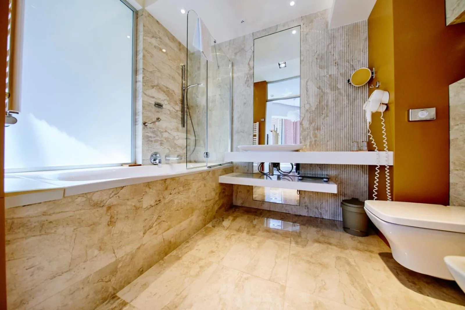 Toilet in Hotel Great Polonia Velvet Suwałki