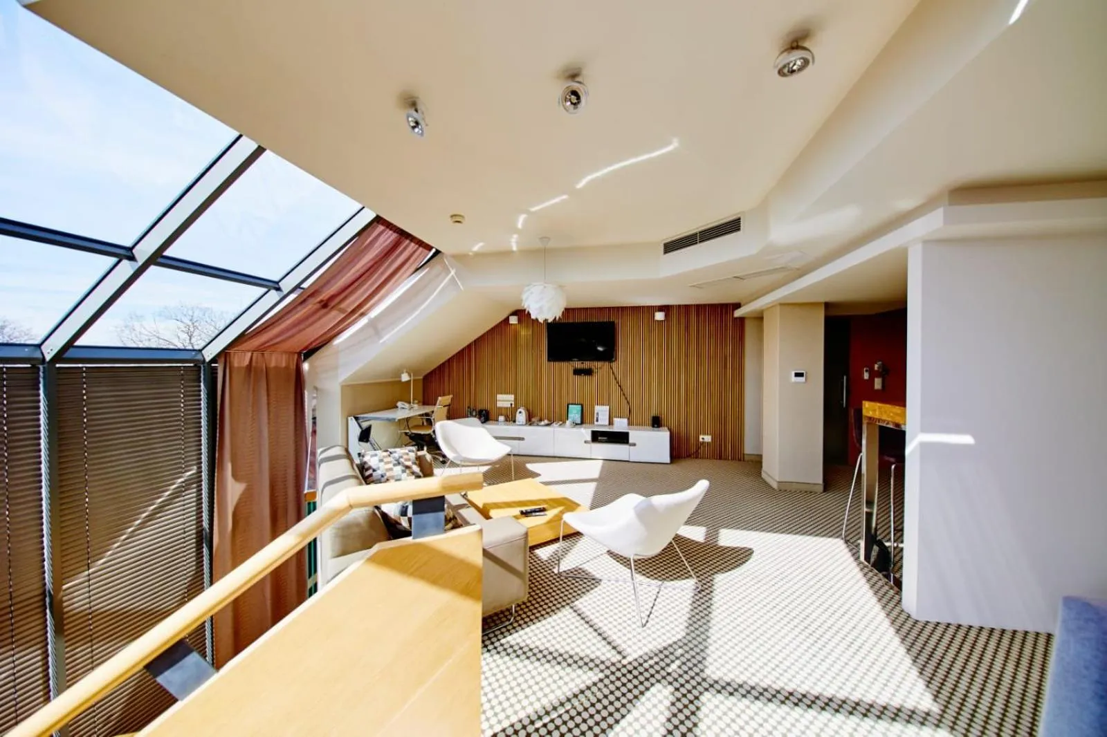 TV and multimedia in Hotel Great Polonia Velvet Suwałki