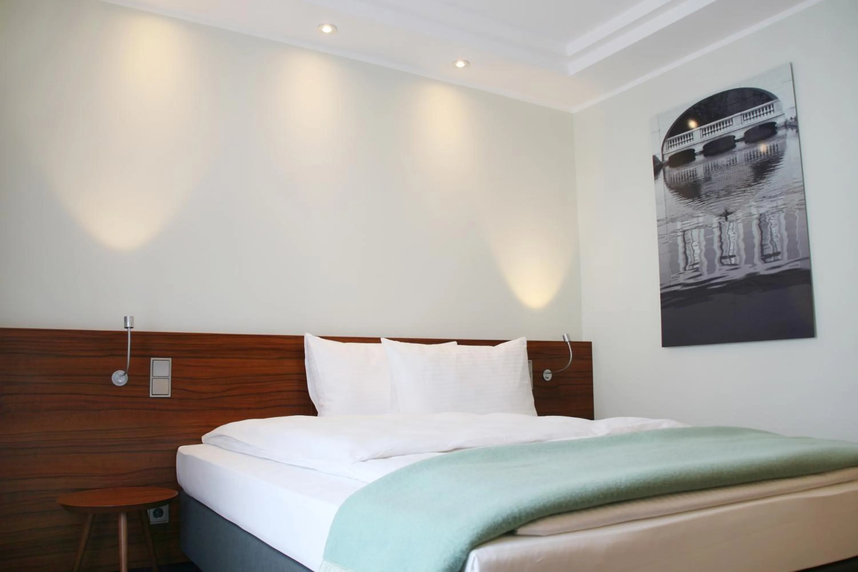 Bed in Augusten Hotel München