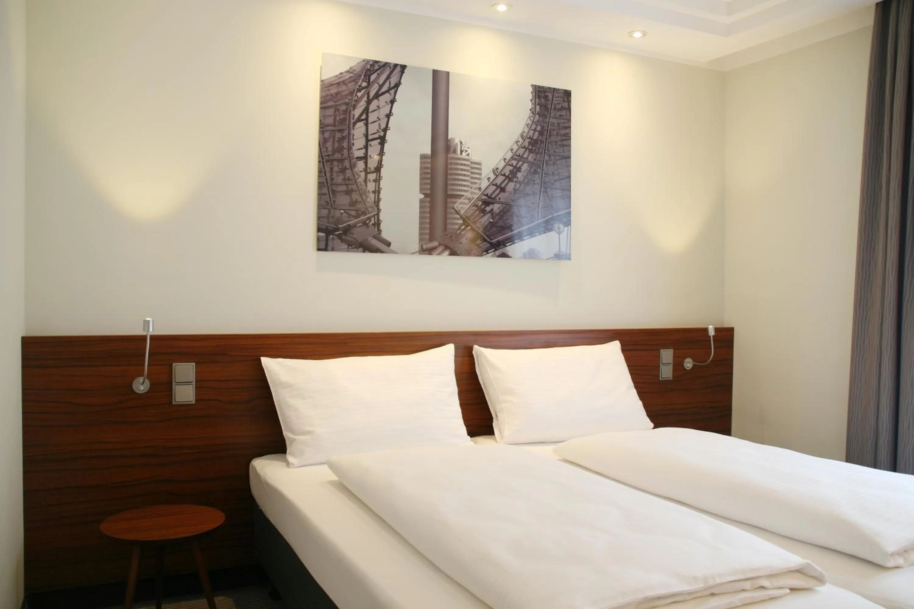 Bed in Augusten Hotel München