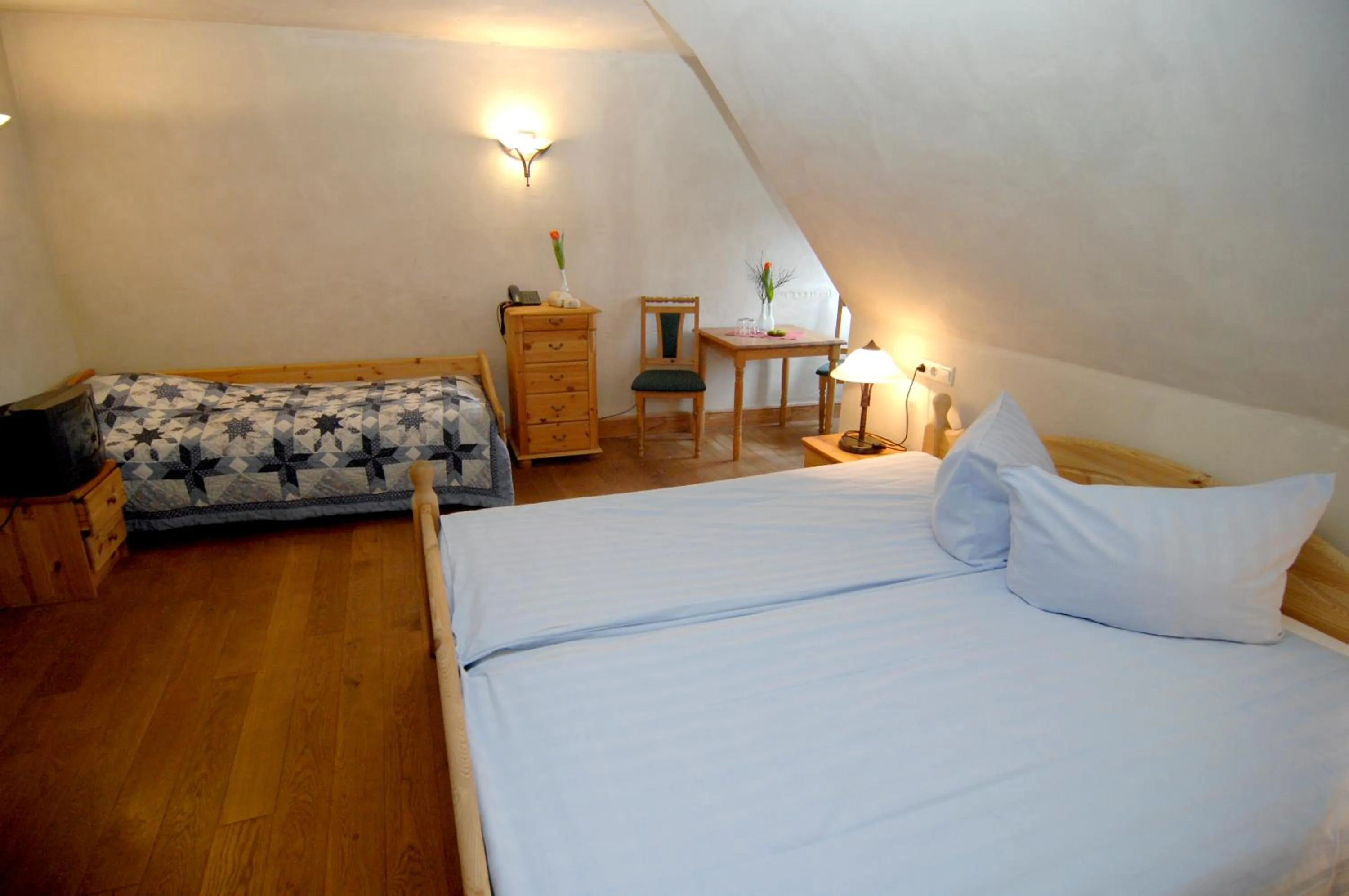 Bed in Hotel Aegidienhof