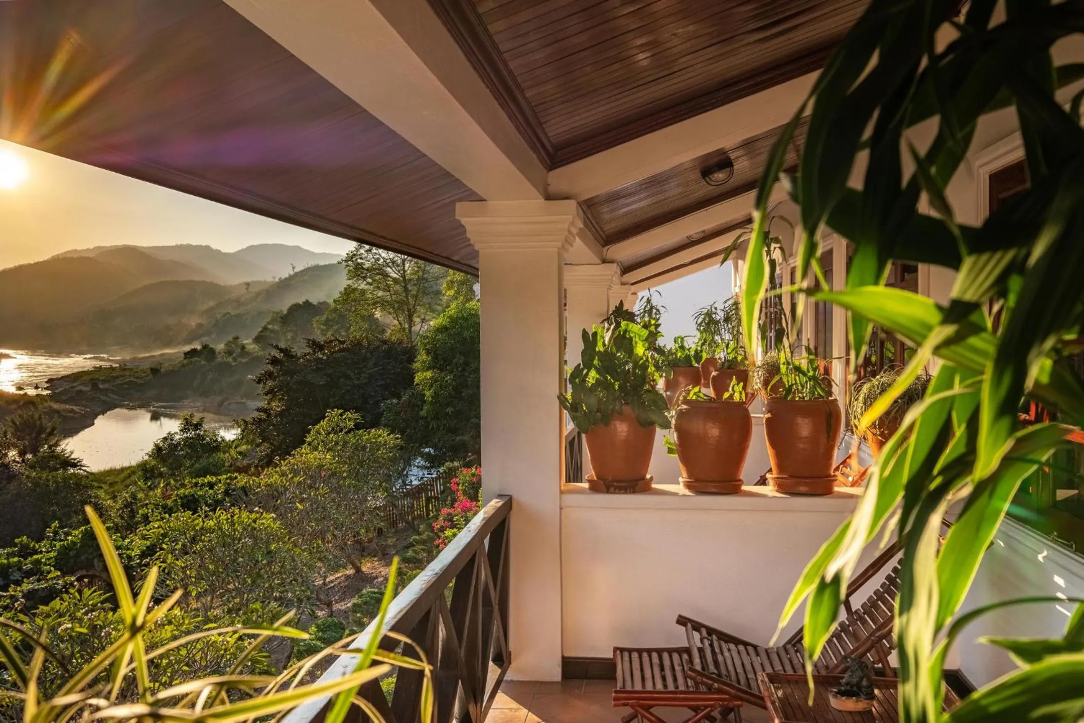 Balcony/Terrace in The Sanctuary Pakbeng Lodge