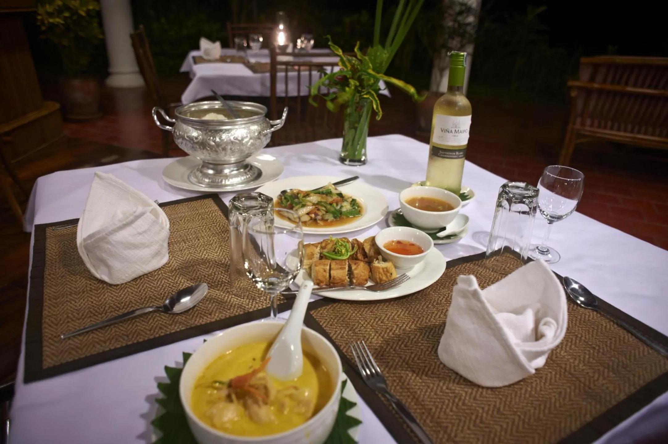 Restaurant/places to eat in The Sanctuary Pakbeng Lodge