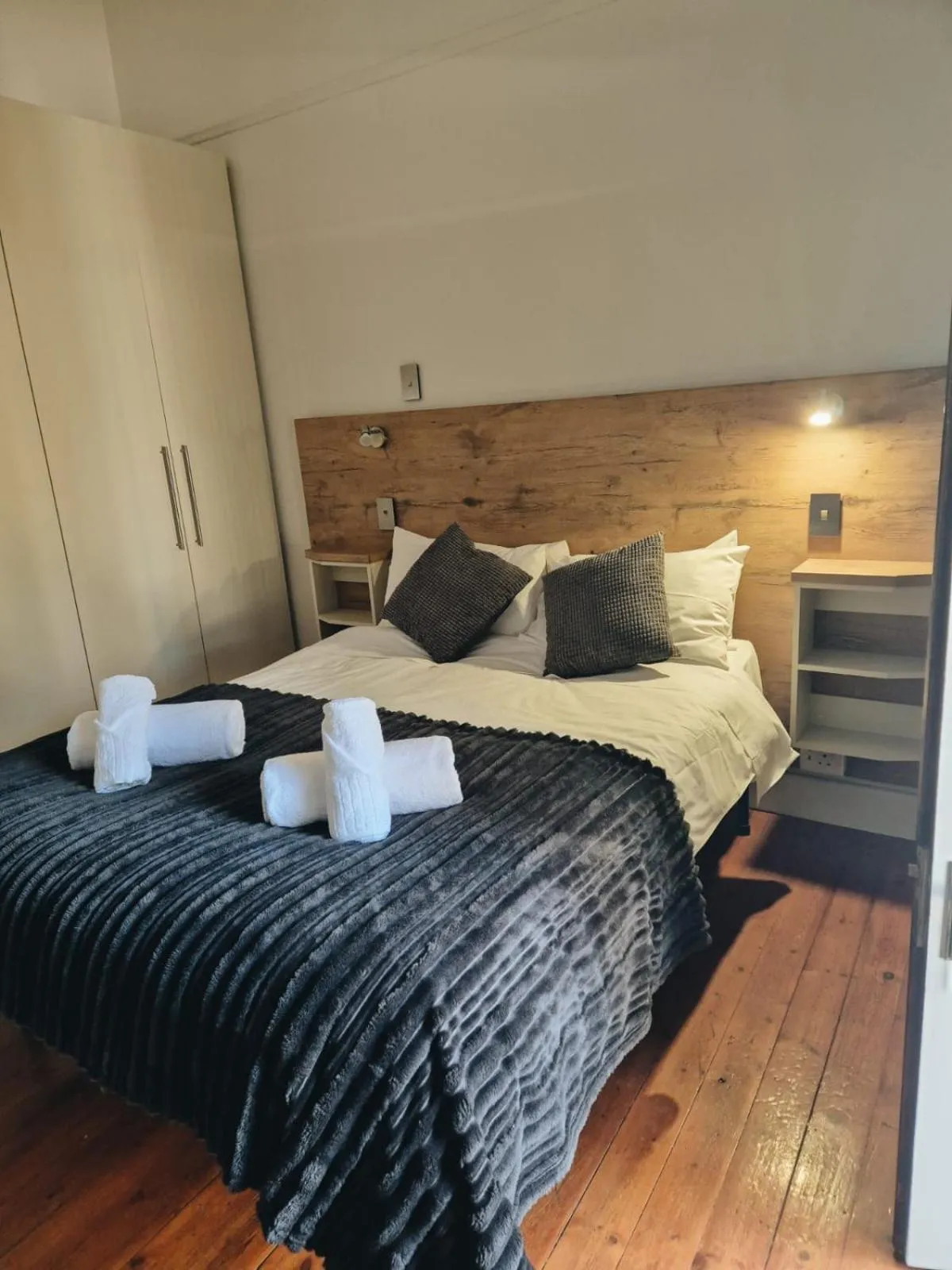 Bedroom, Bed in Skinkikofi Guest House