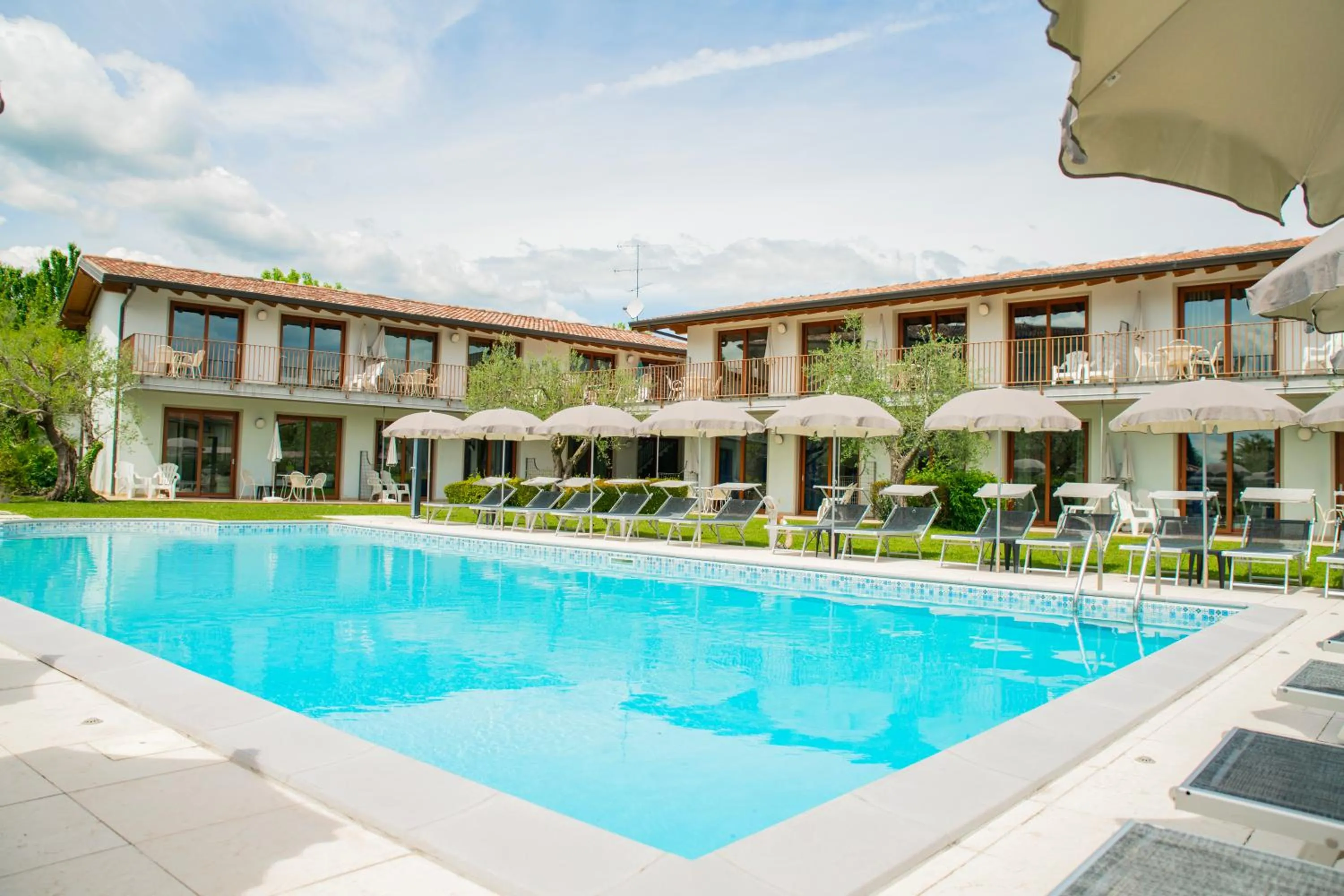 Swimming pool in Residence Molino - Holiday Apartments