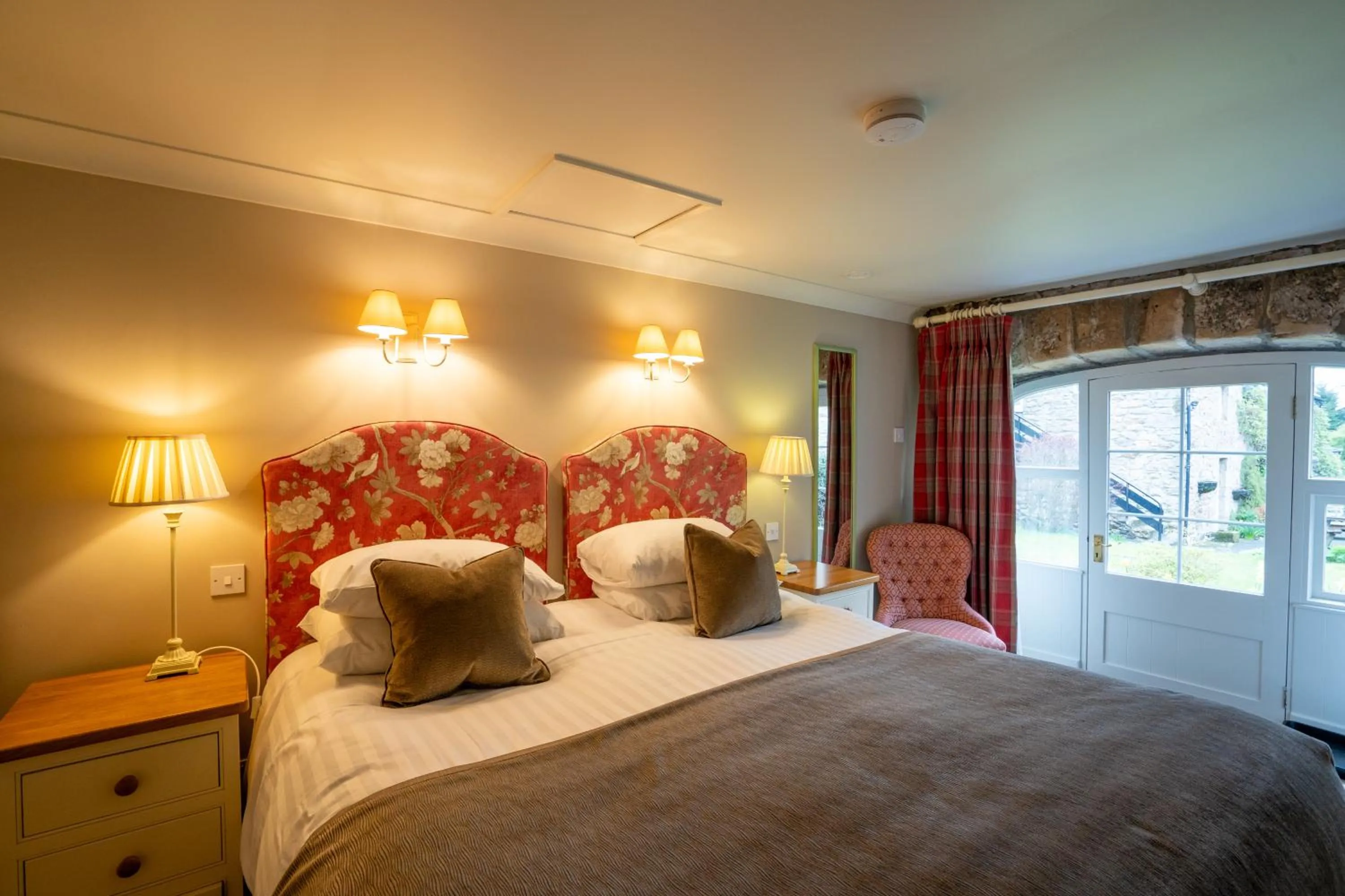 Bed in The Pheasant Inn