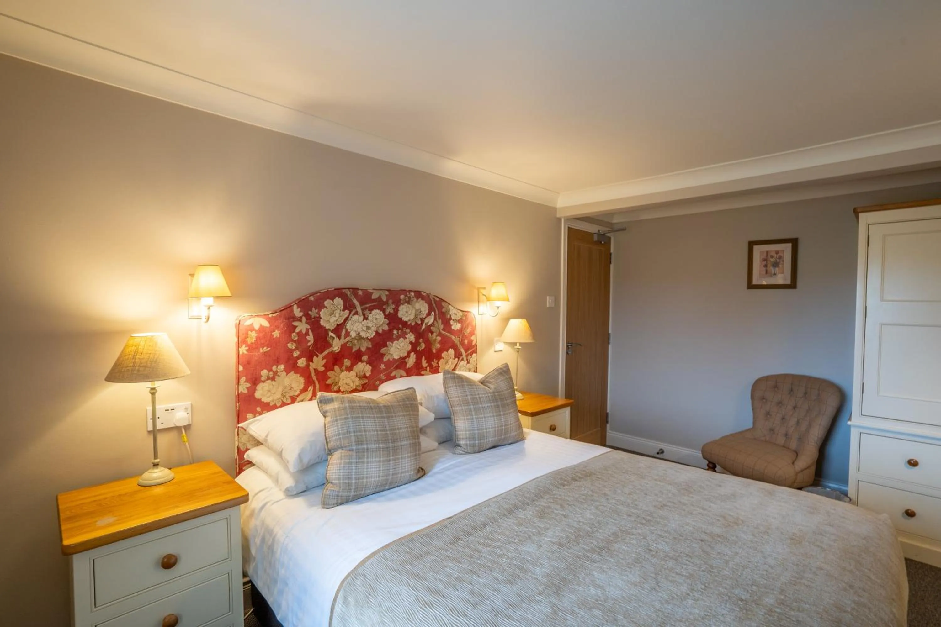 Bed in The Pheasant Inn