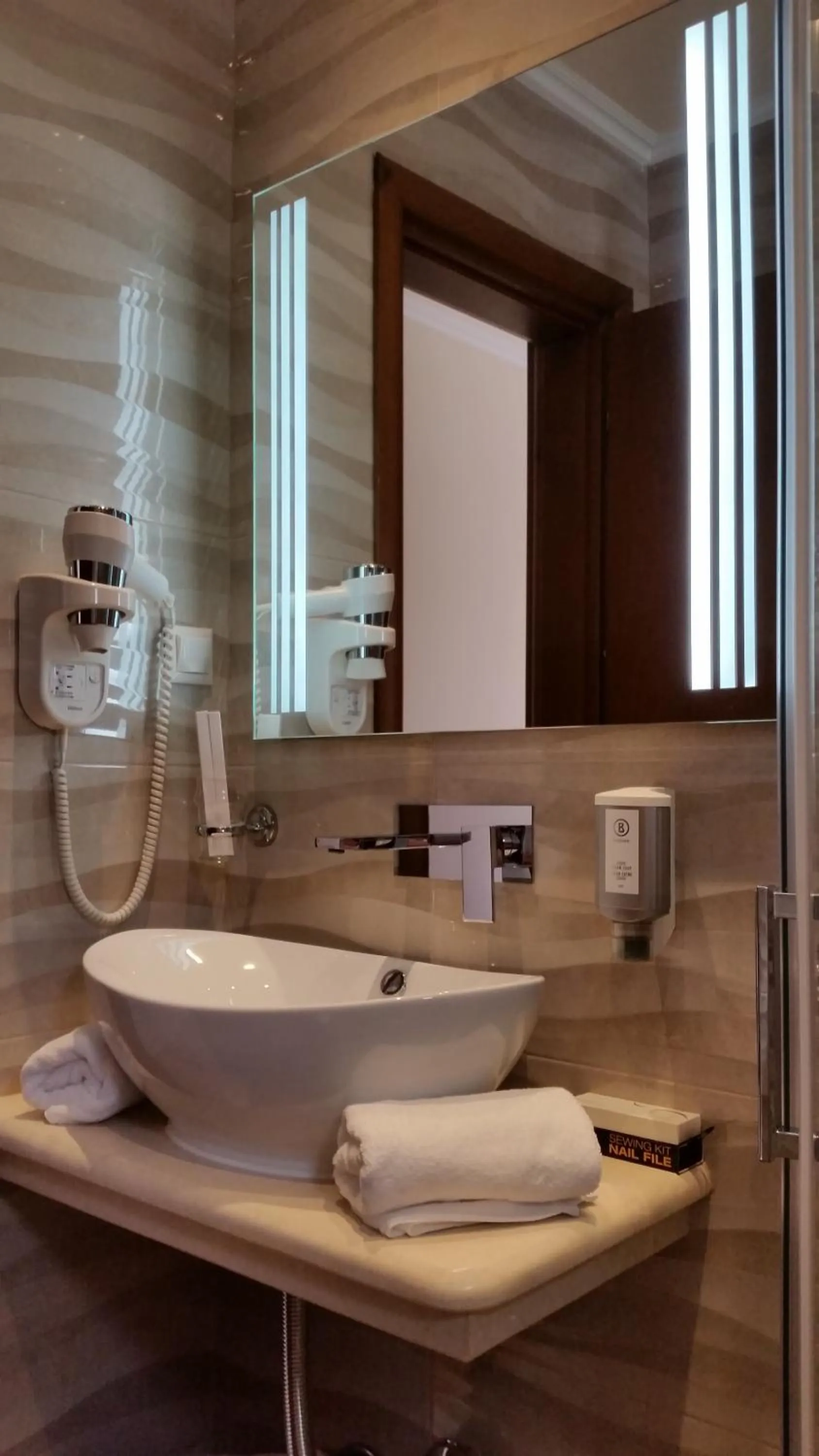 Xenios Dias Boutique Hotel