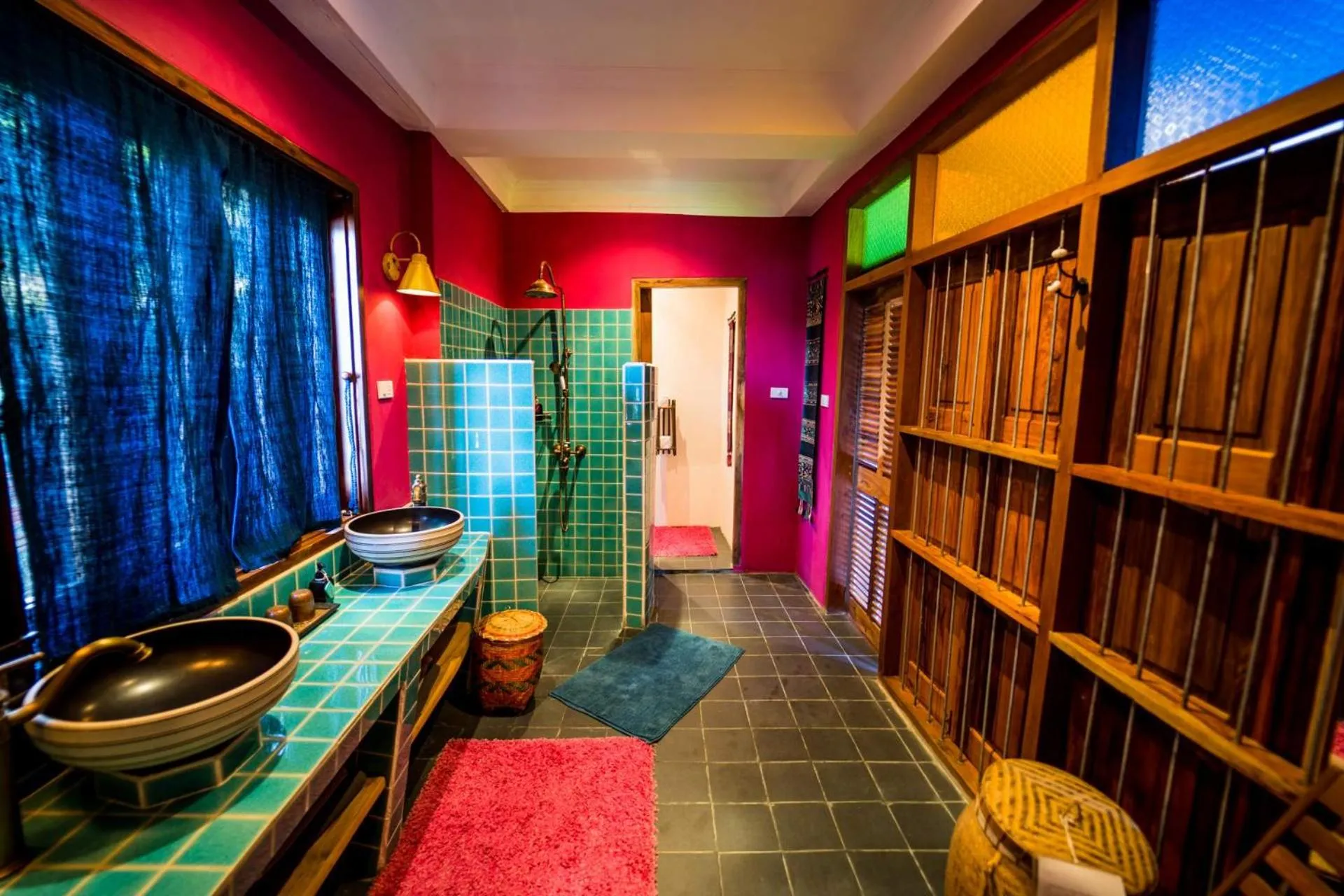 Shower in Ock Pop Tok Mekong Villa