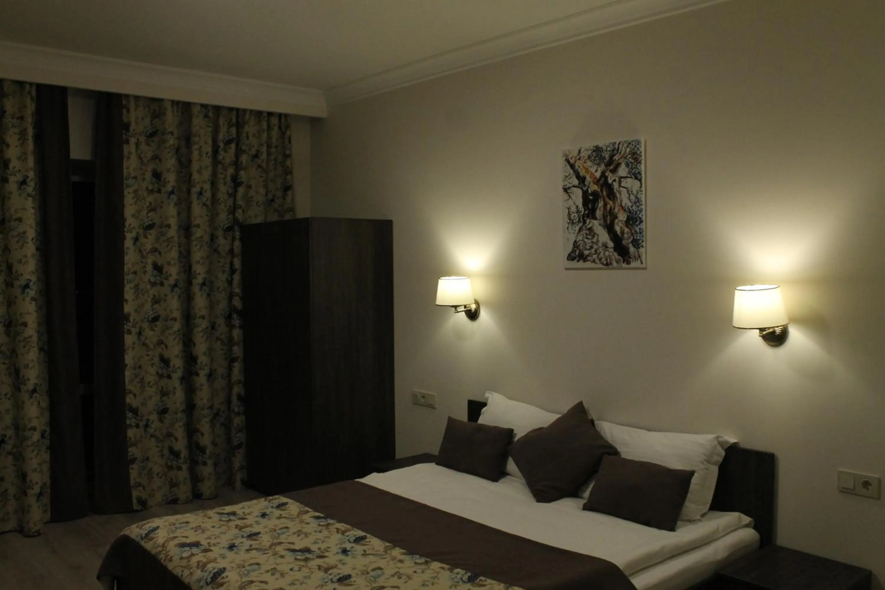 Bed in Non-stop hotel