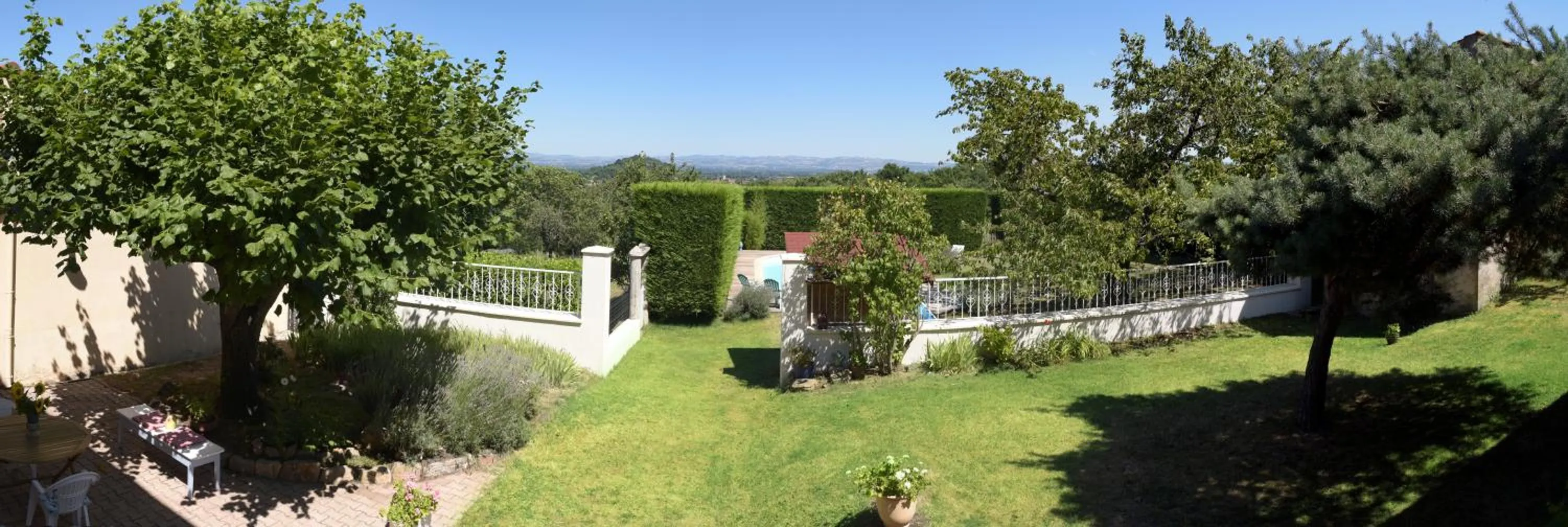 Balcony/Terrace in Les Bessonnes