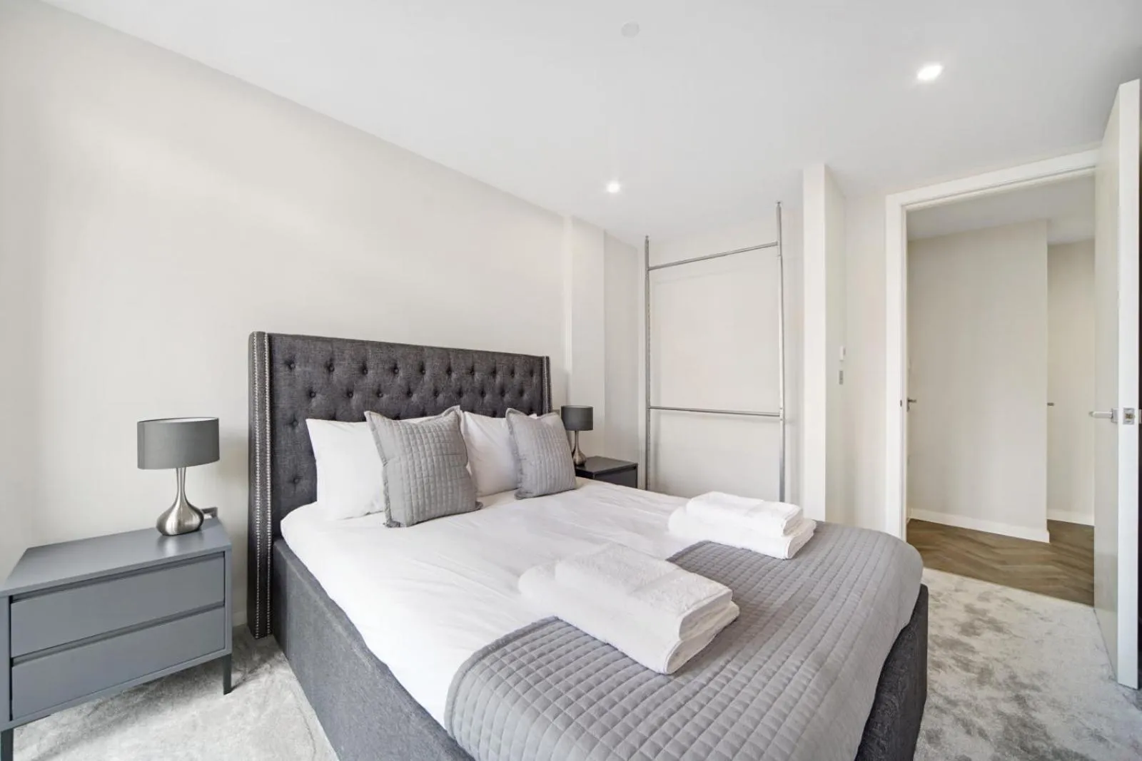 Bedroom in Lux Apartments in Fulham