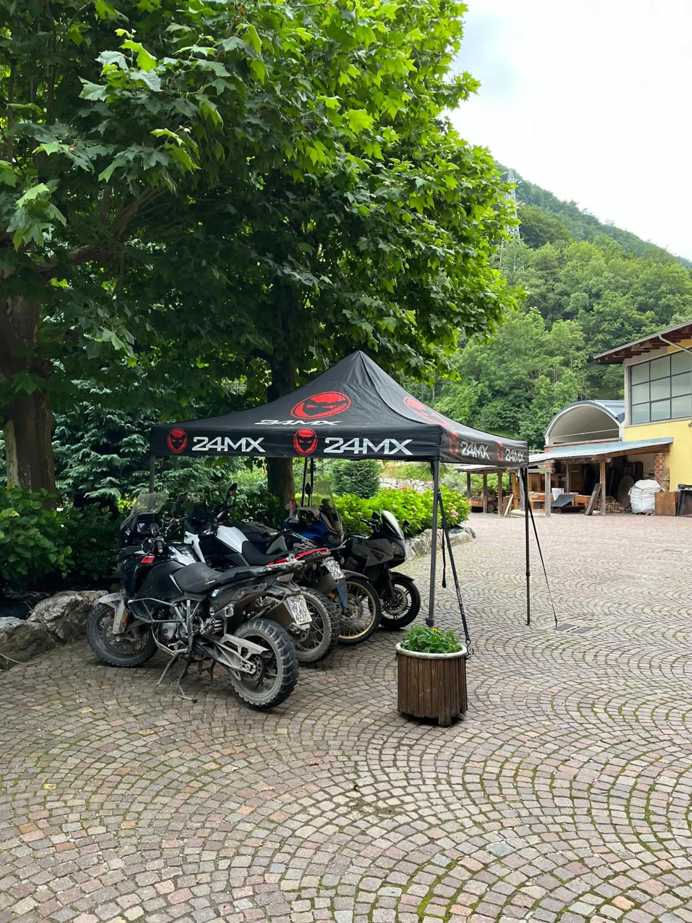 group of guests in Albergo Nazionale