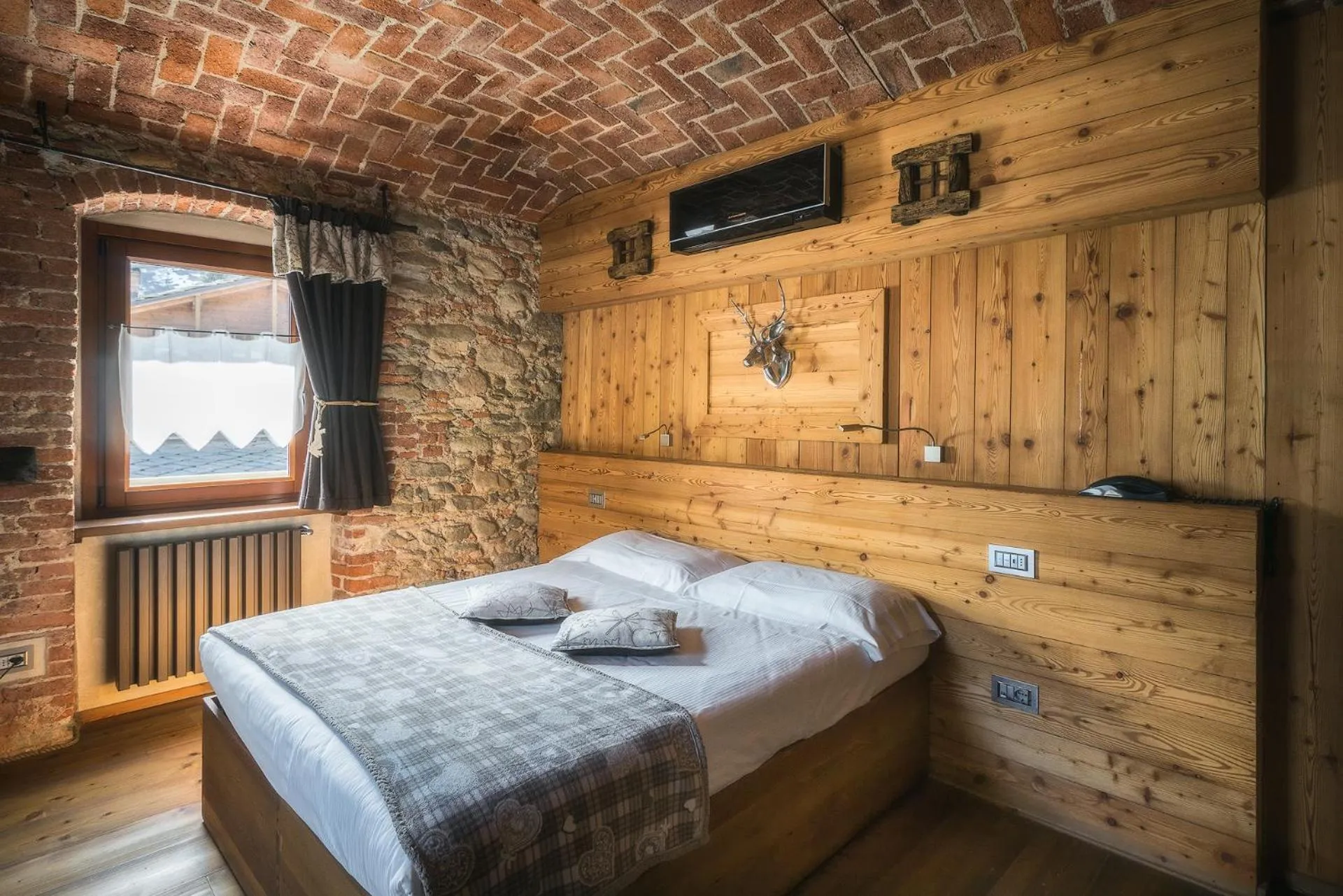 Bed in Albergo Nazionale