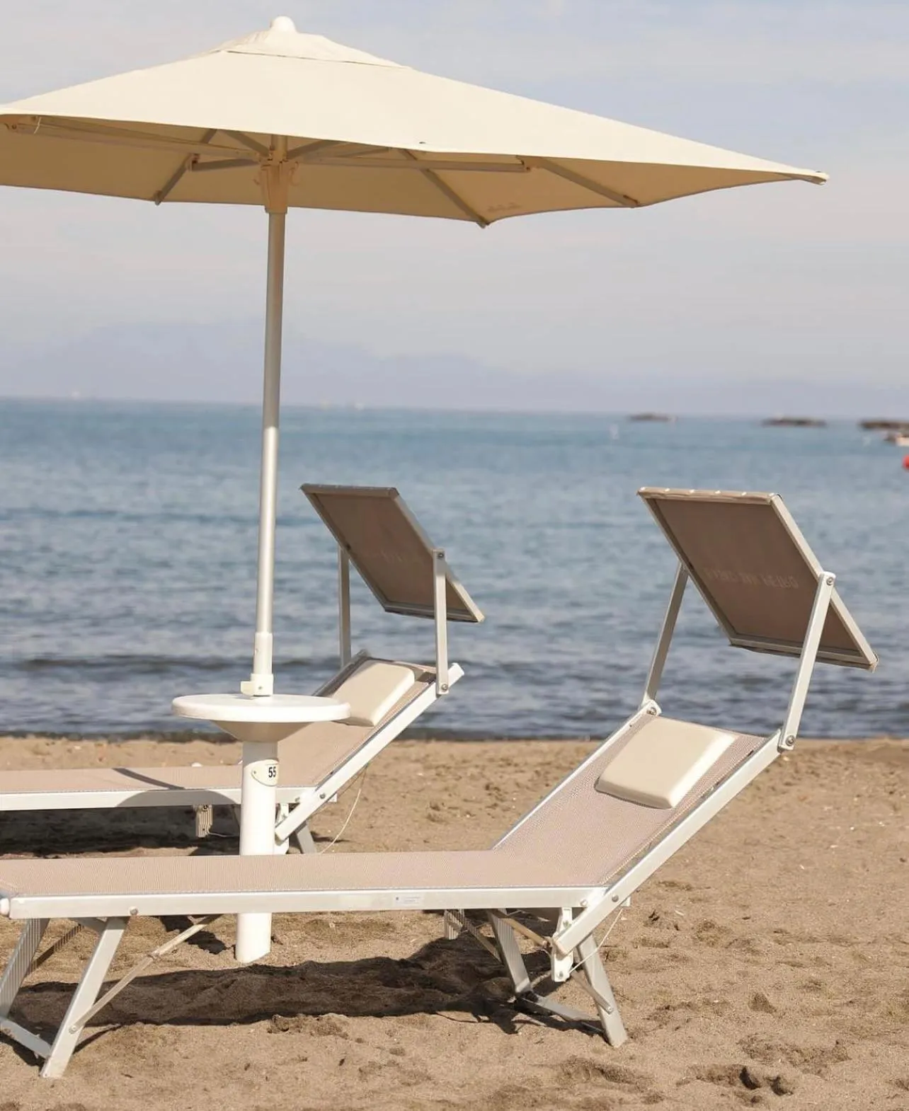 Beach in Hotel Terme Oriente - Beach & SPA