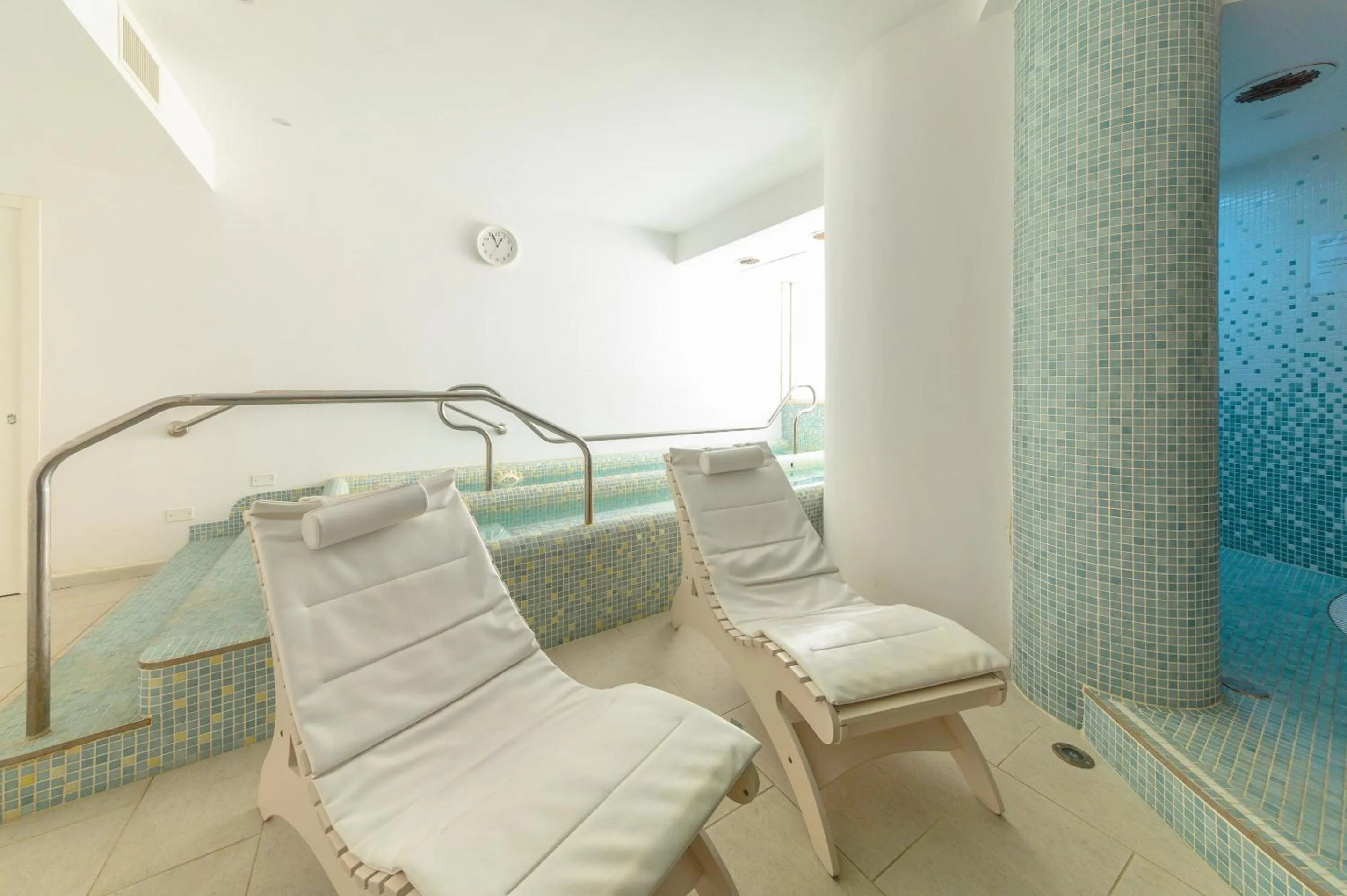 Spa and wellness centre/facilities in Hotel Terme Oriente - Beach & SPA