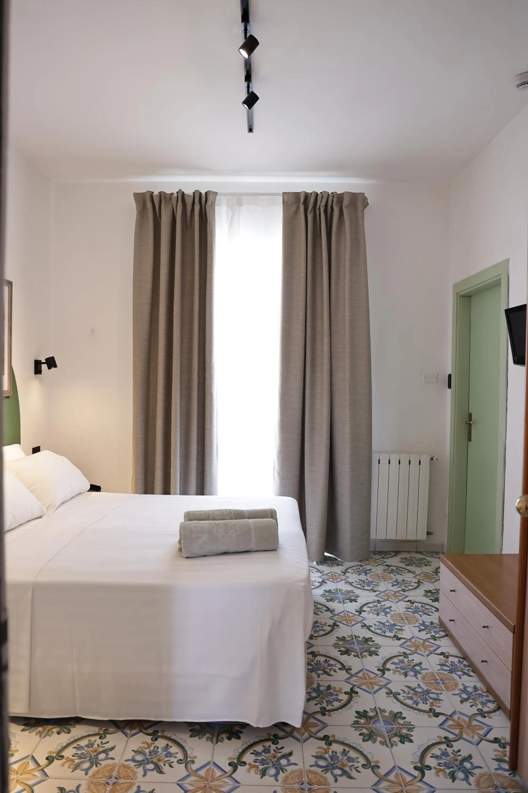 Bed in Hotel Terme Oriente - Beach & SPA