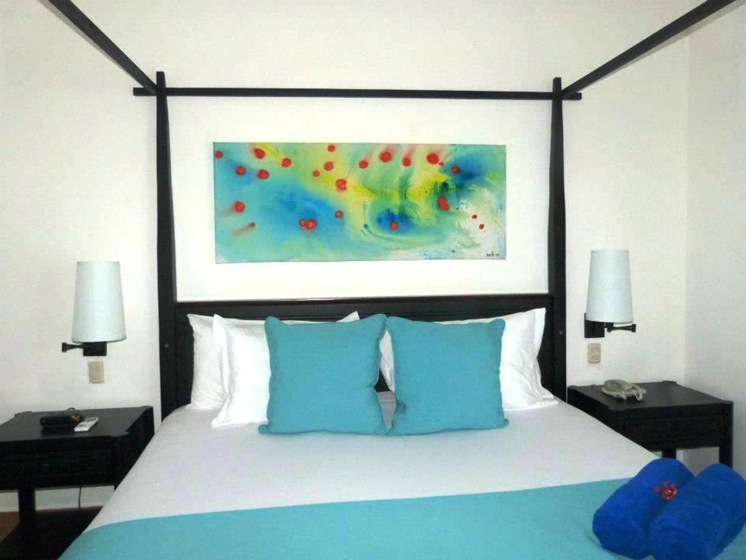 Bed in Blue JackTar