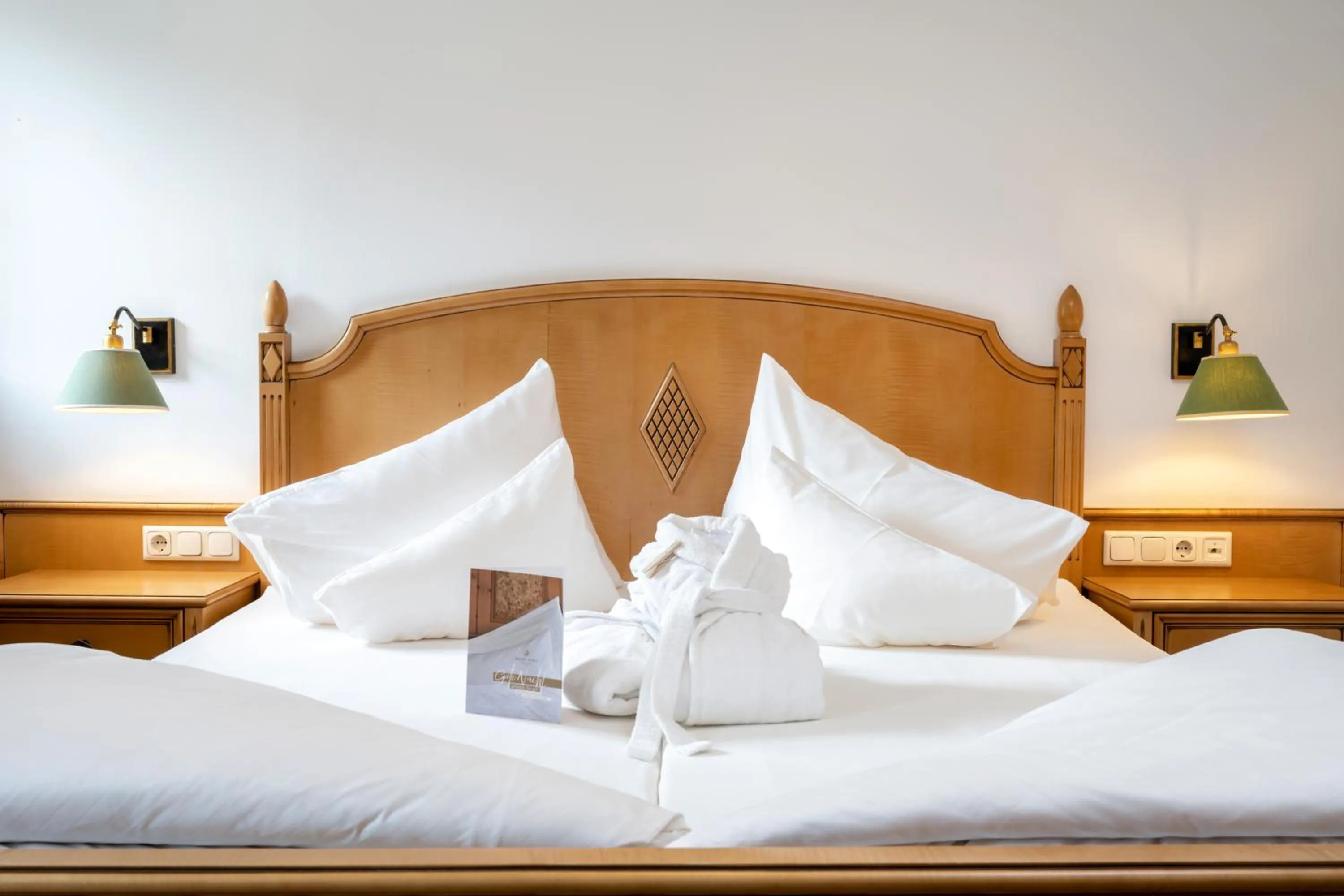 Bedroom, Bed in Postschlössl