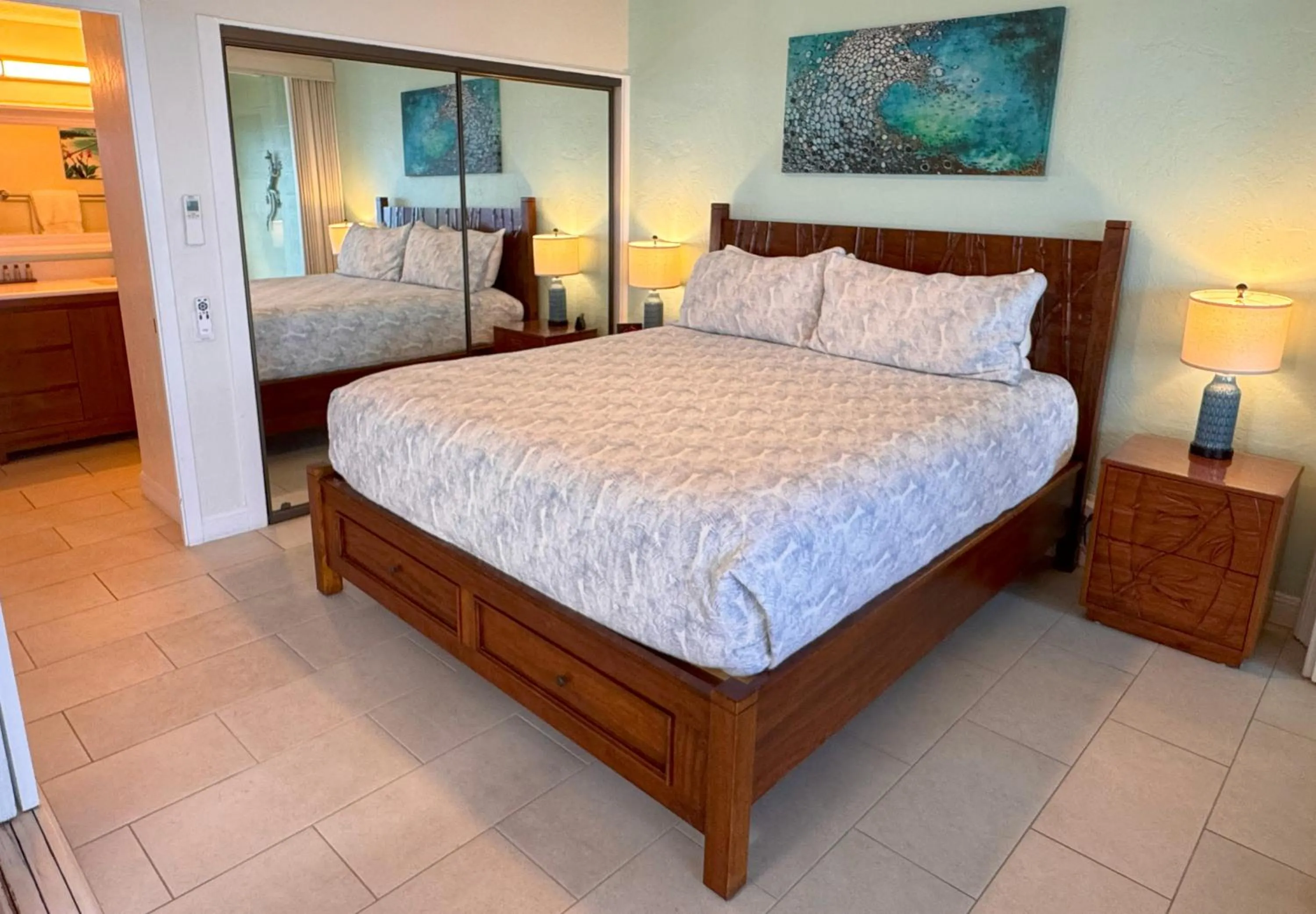 Bed in Oceanfront Luxury Condo
