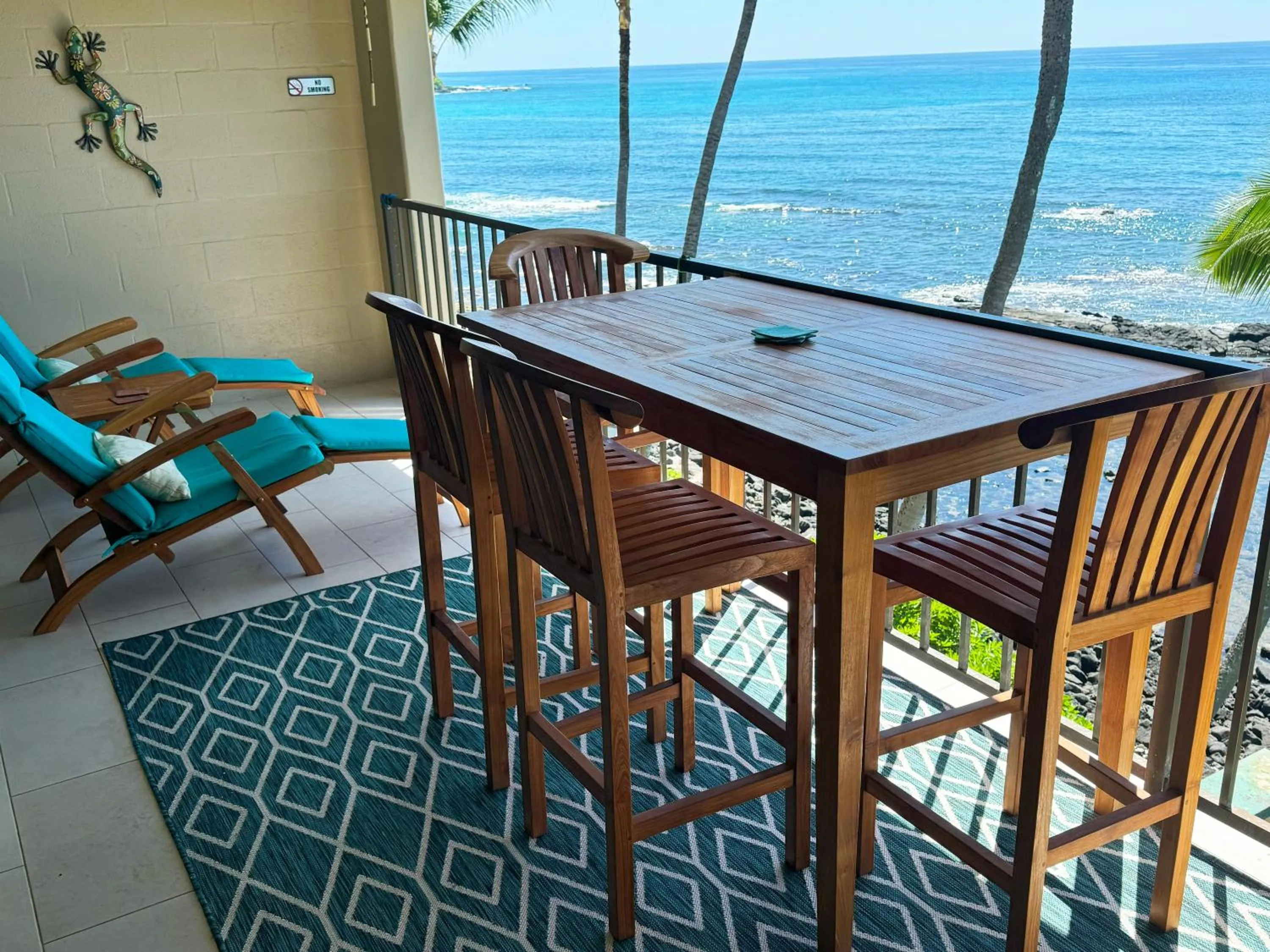Balcony/Terrace in Oceanfront Luxury Condo