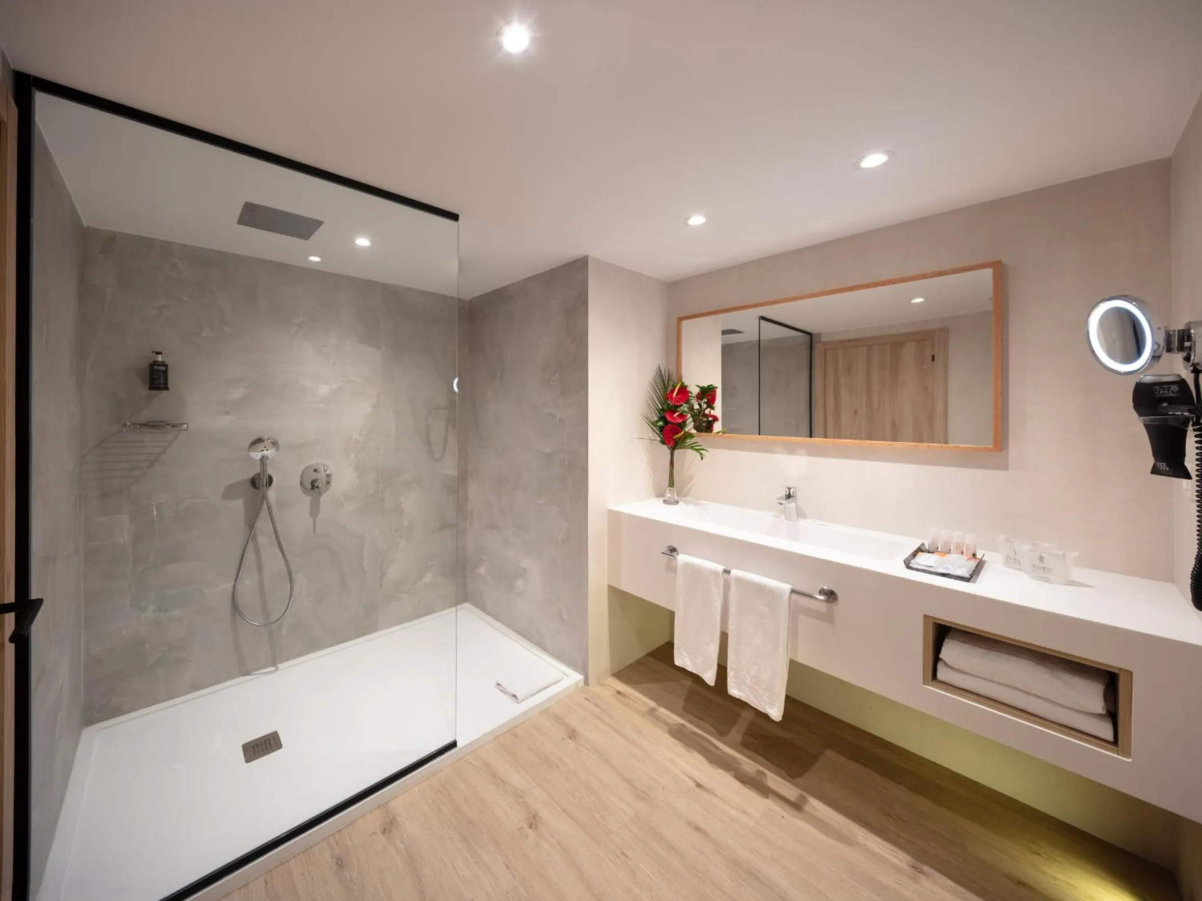 Shower in Tabaiba Princess