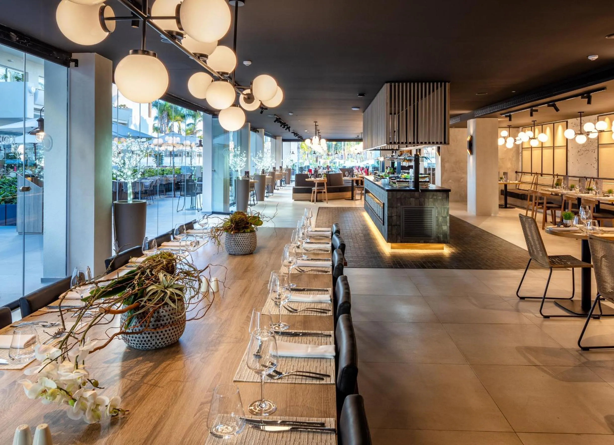 Restaurant/places to eat in Tabaiba Princess