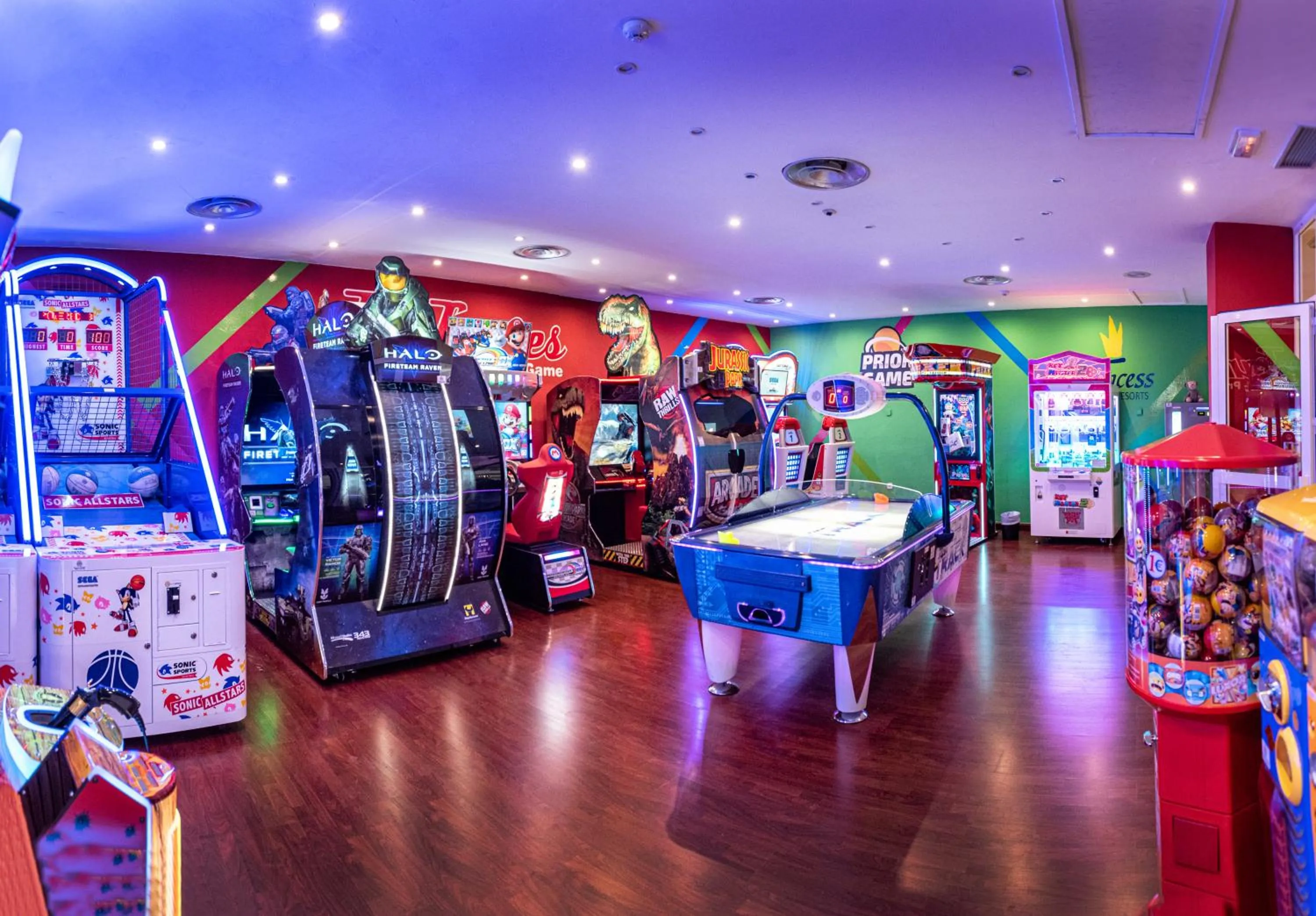 Game Room in Tabaiba Princess