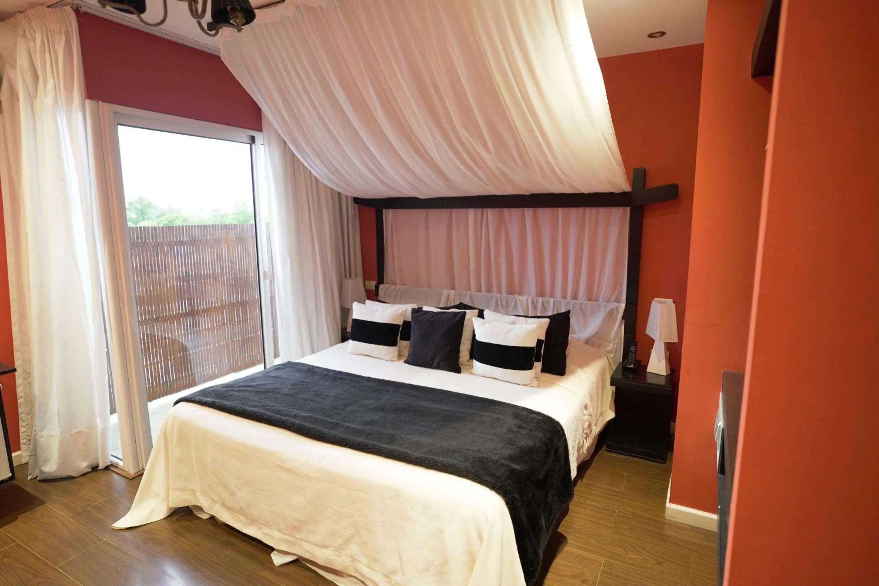Bed in Los Muelles Boutique Hotel