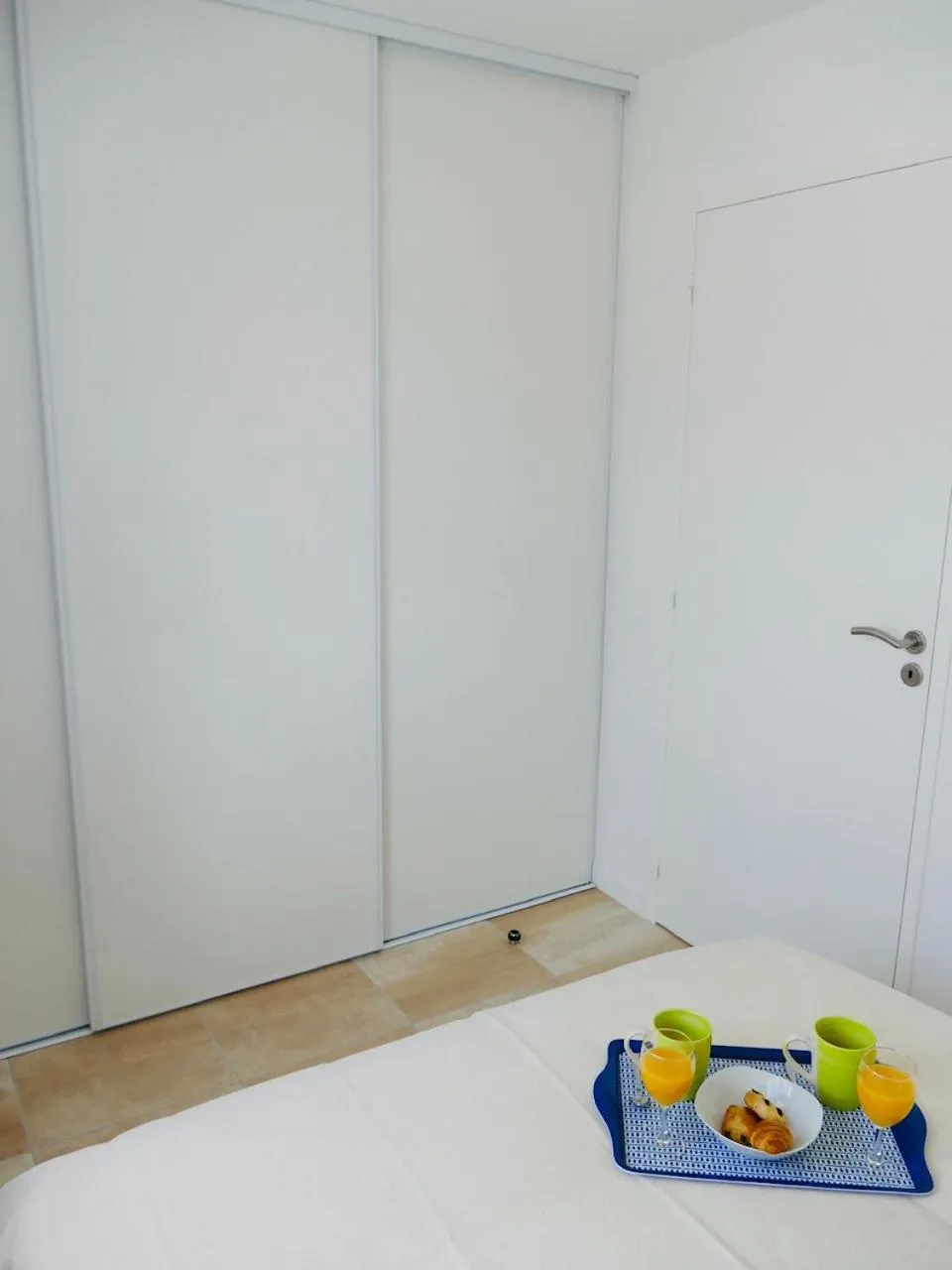 Photo of the whole room in Clos des Aigrettes -6 Gîtes de charme et confort à 30m du Port de La Cotinière