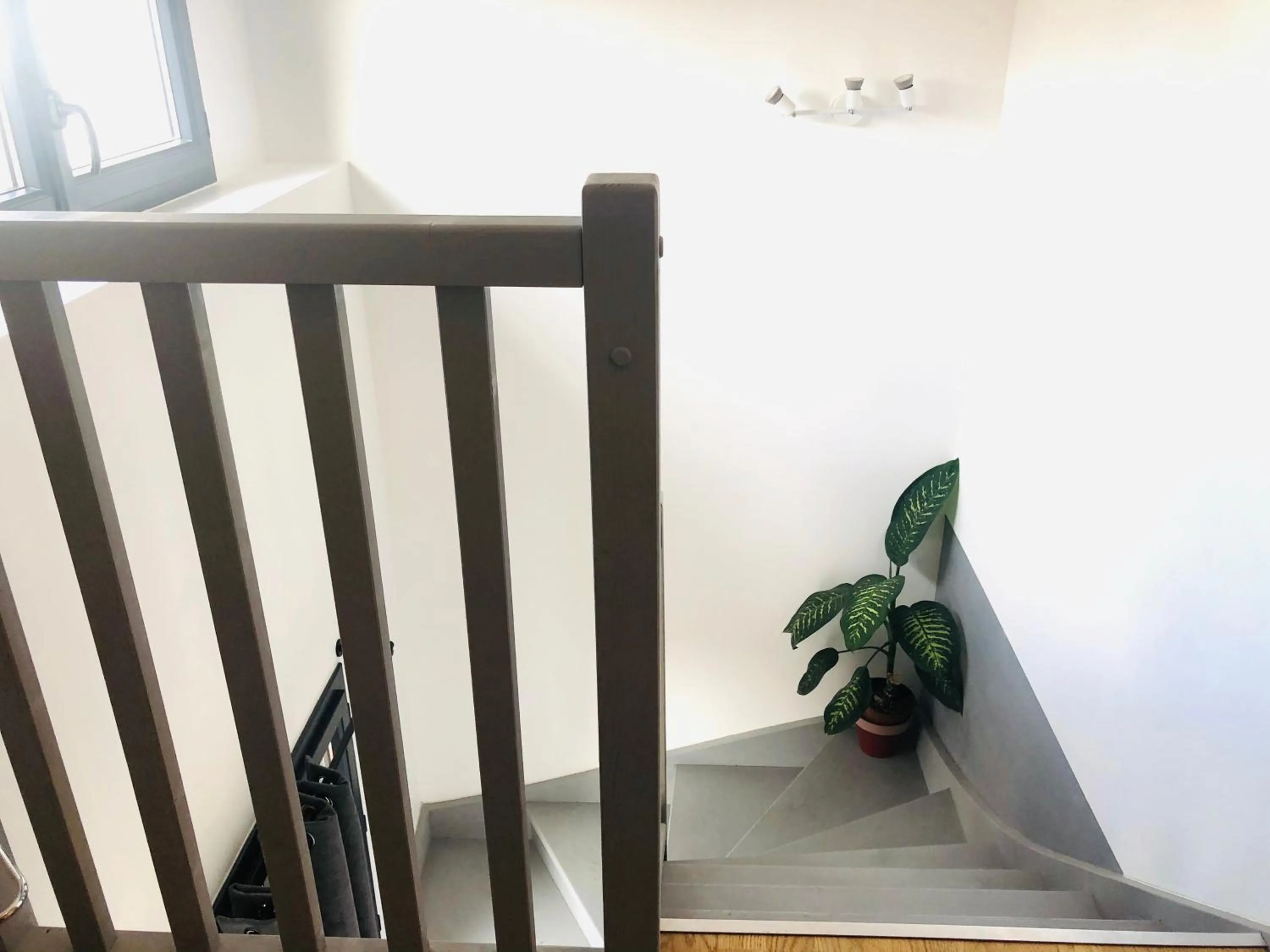 Photo of the whole room, Bed in Clos des Aigrettes -6 Gîtes de charme et confort à 30m du Port de La Cotinière