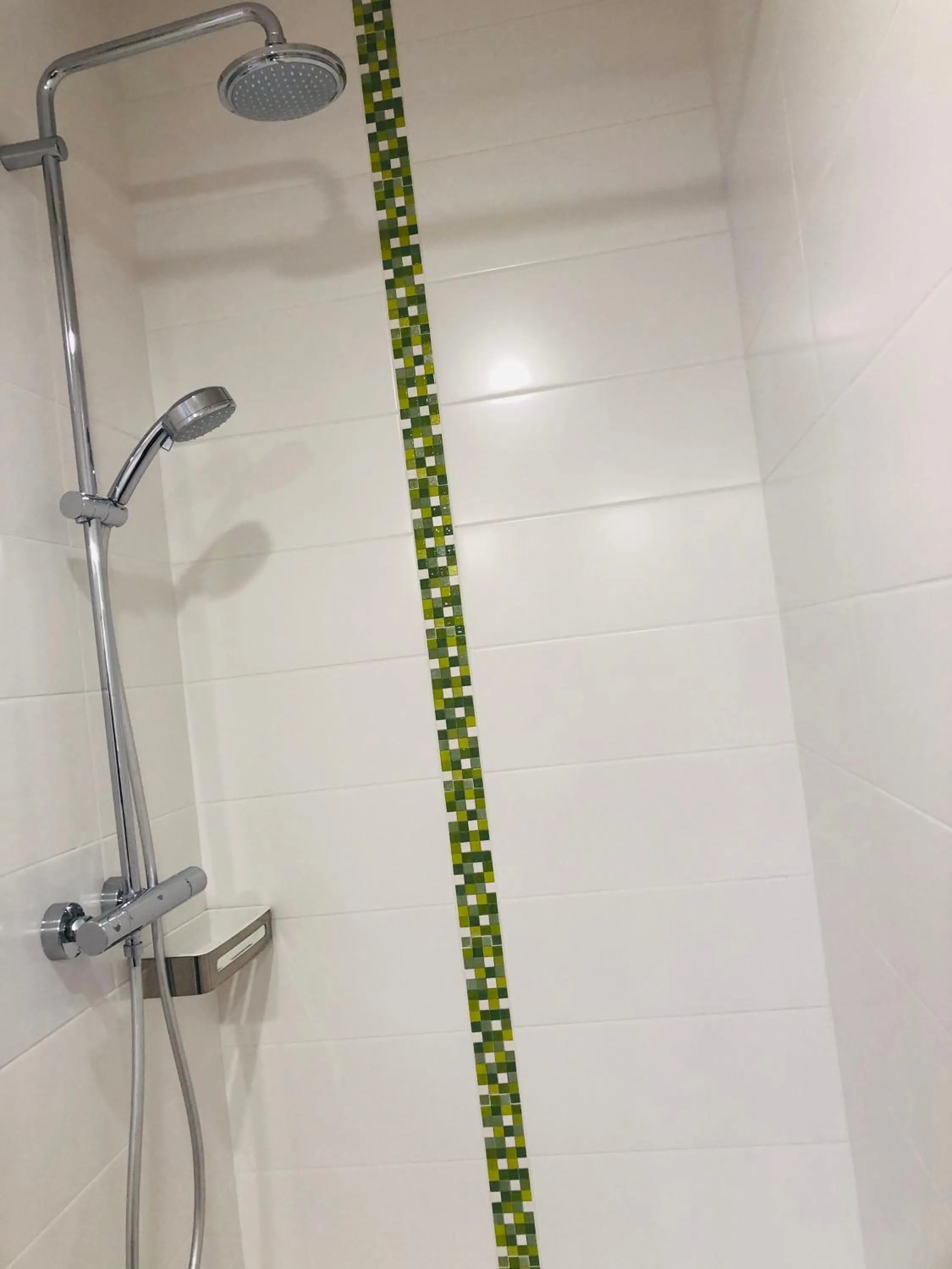 Shower in Clos des Aigrettes -6 Gîtes de charme et confort à 30m du Port de La Cotinière